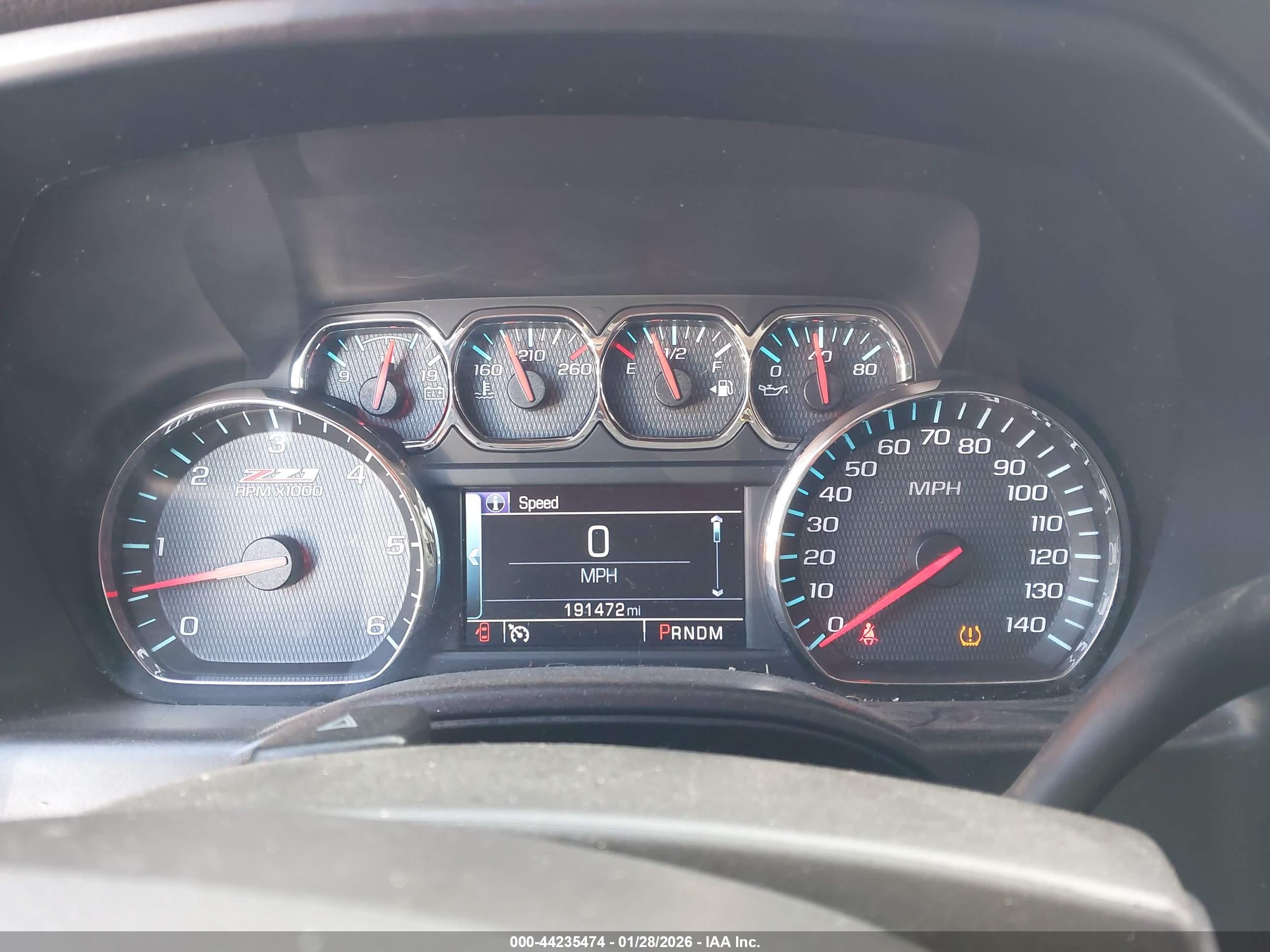 CHEVROLET SILVERADO image 7