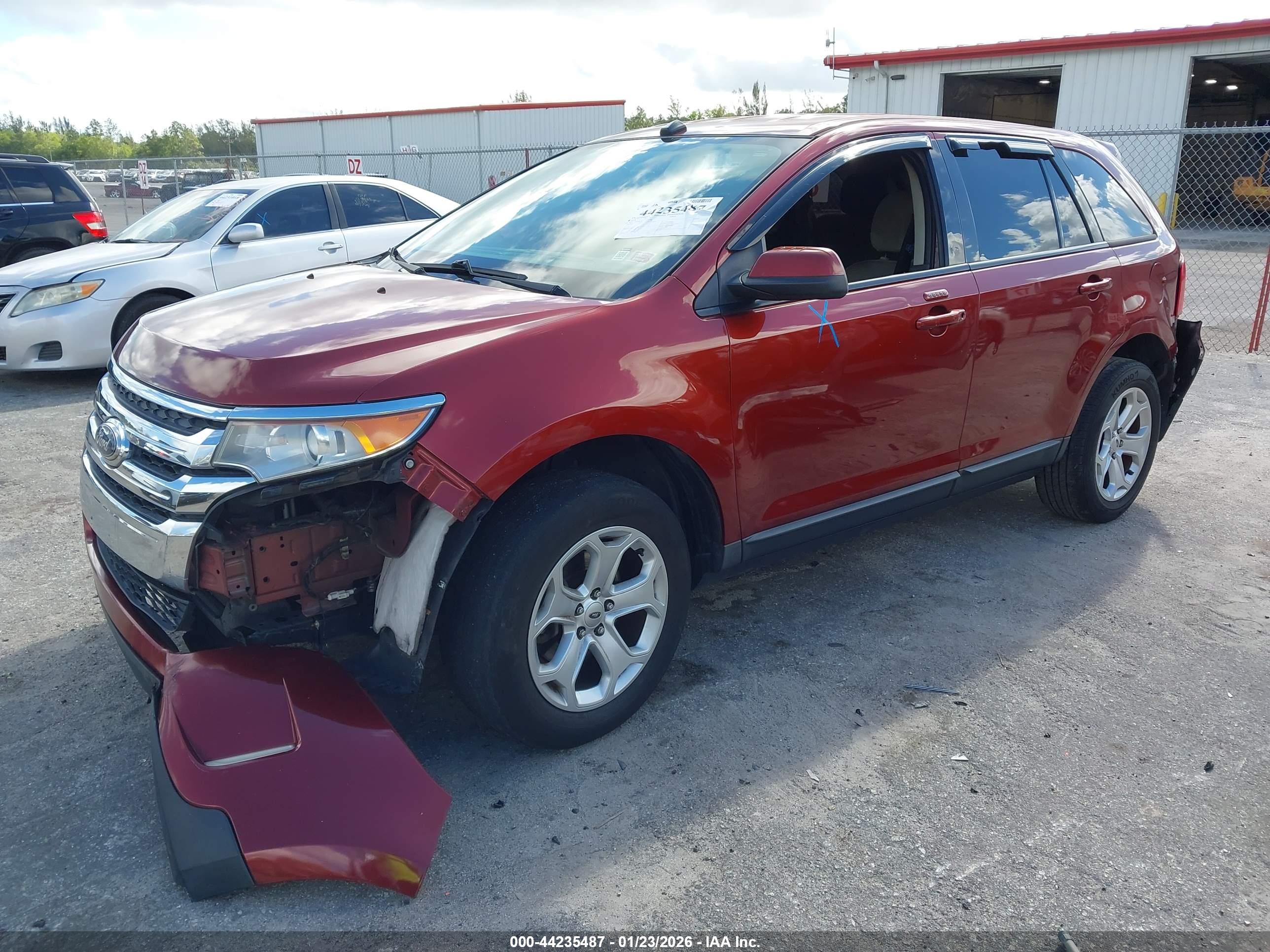 FORD EDGE image 2