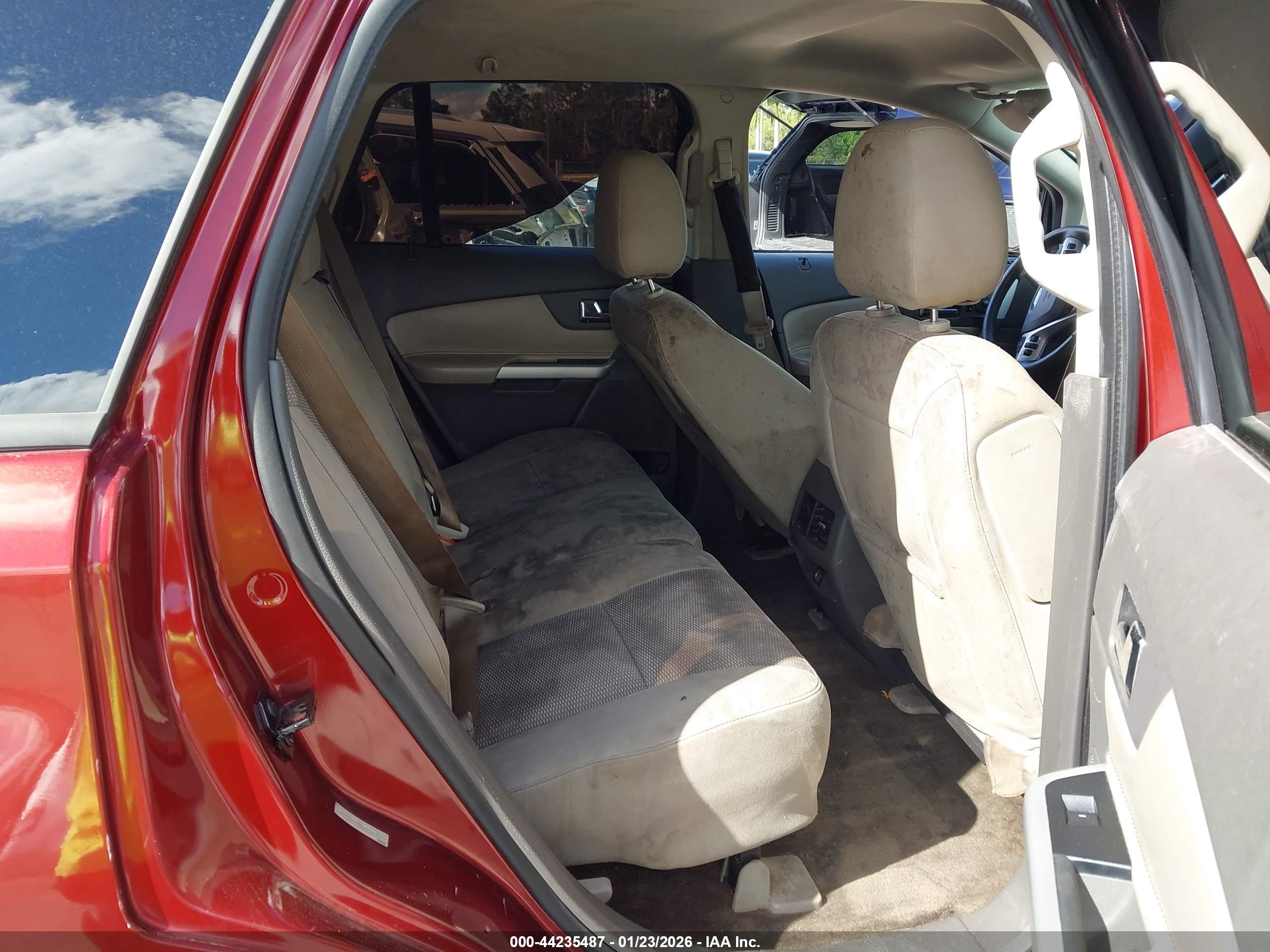 FORD EDGE image 8