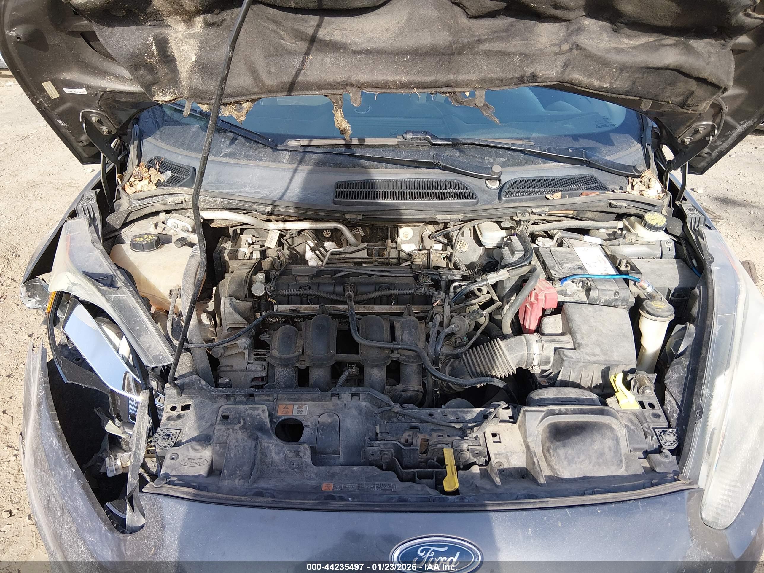 FORD FIESTA image 10