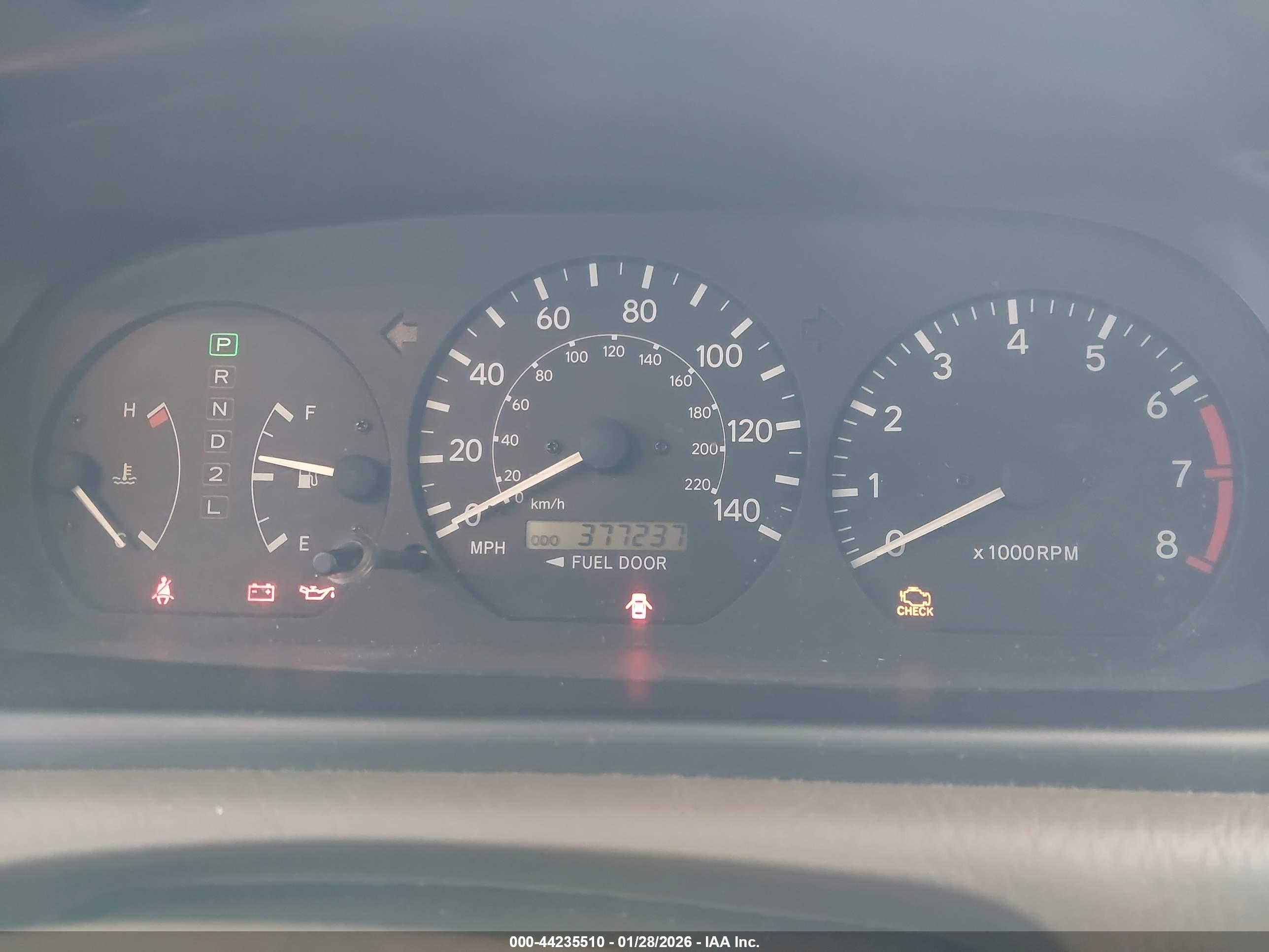 TOYOTA CAMRY image 7