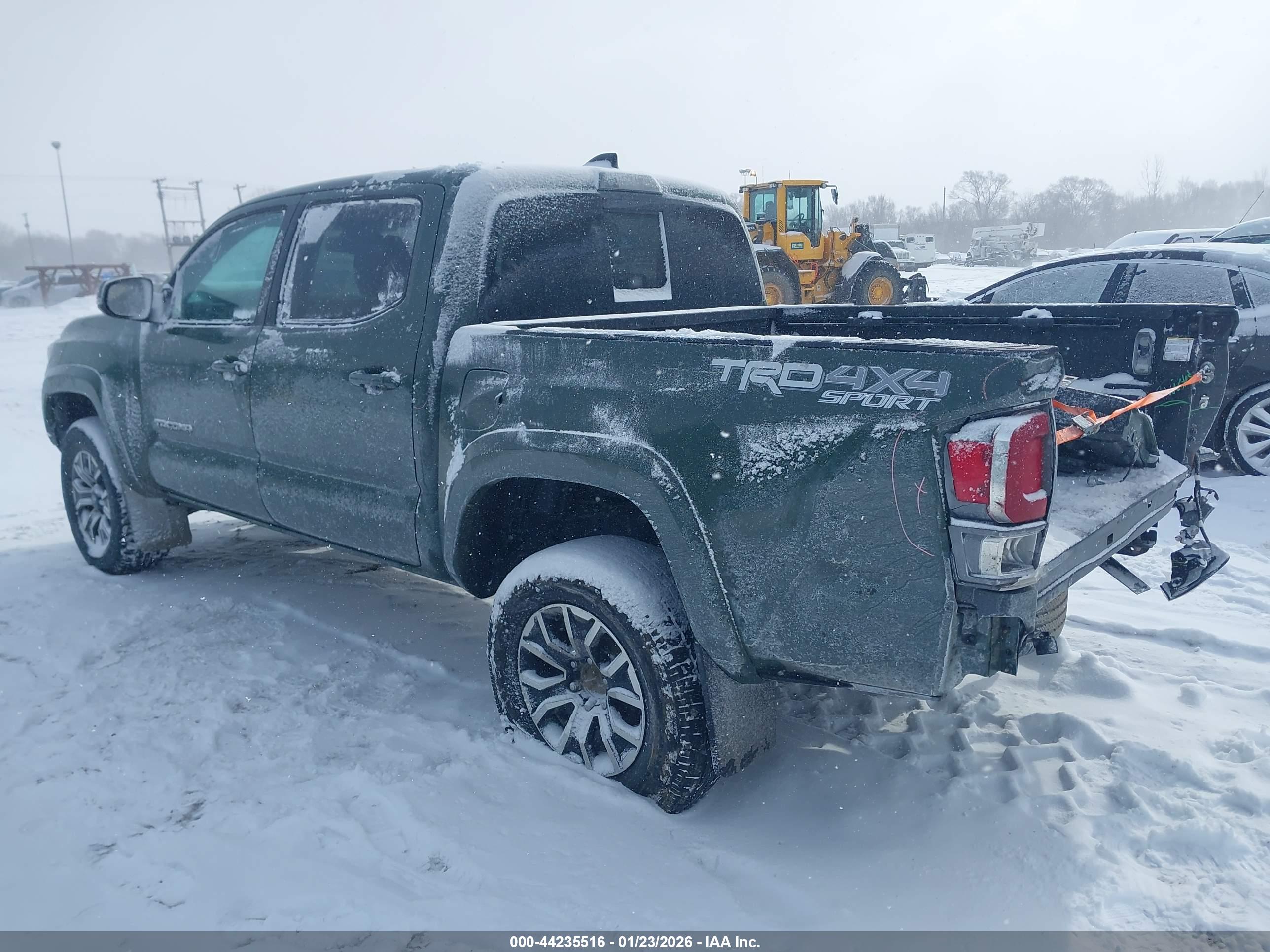 TOYOTA TACOMA image 3