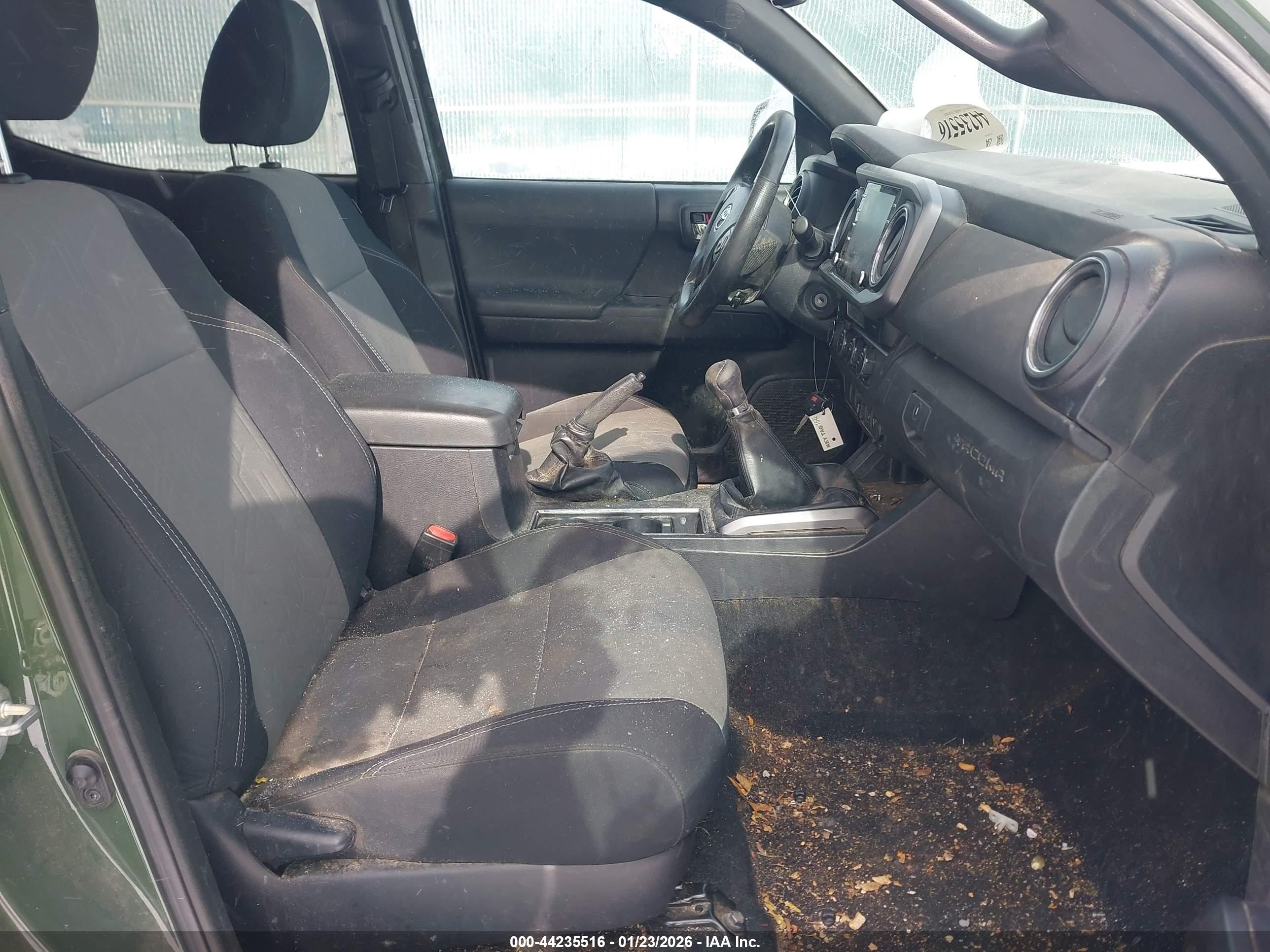 TOYOTA TACOMA image 5