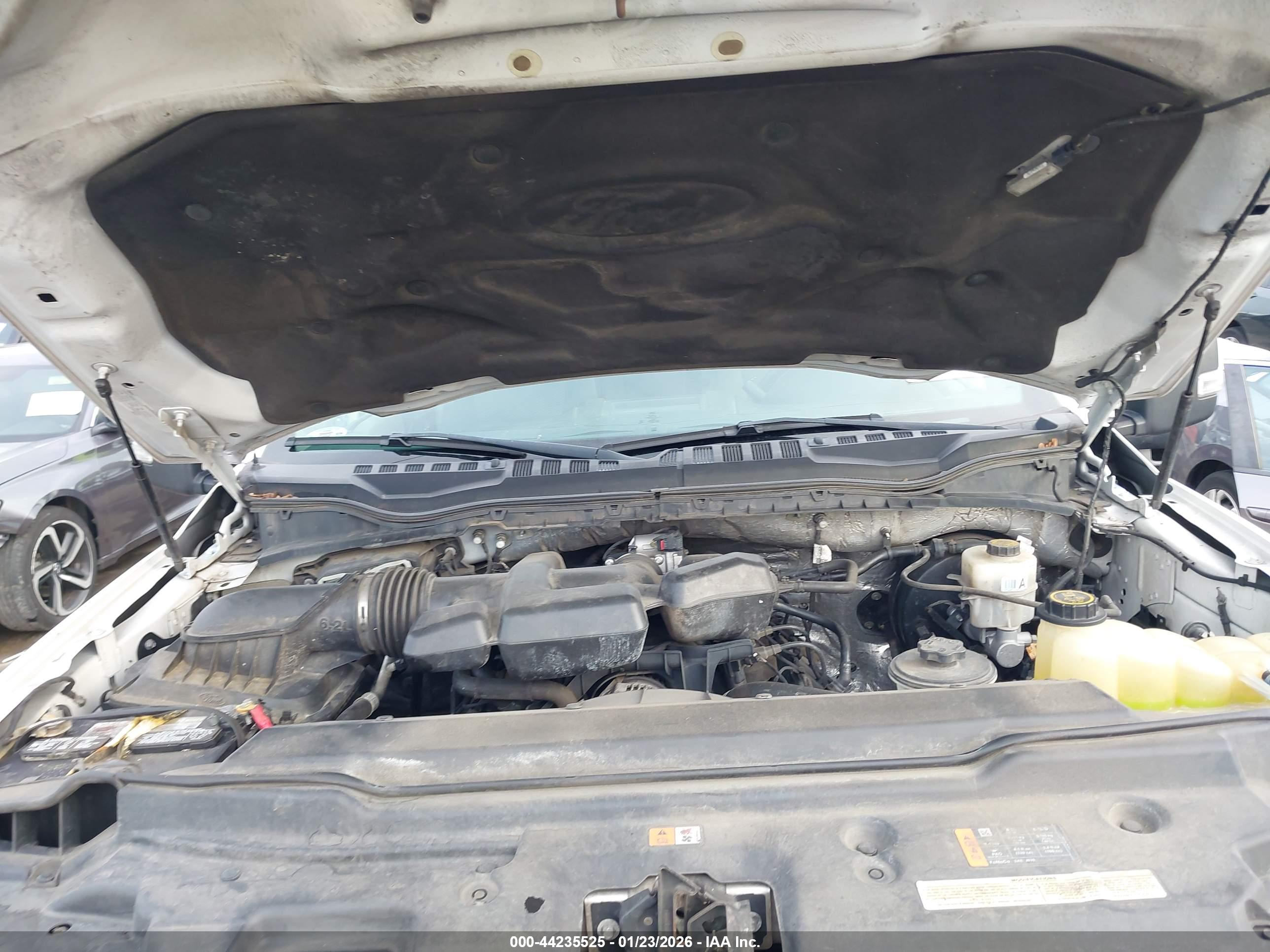 FORD F-250 image 10