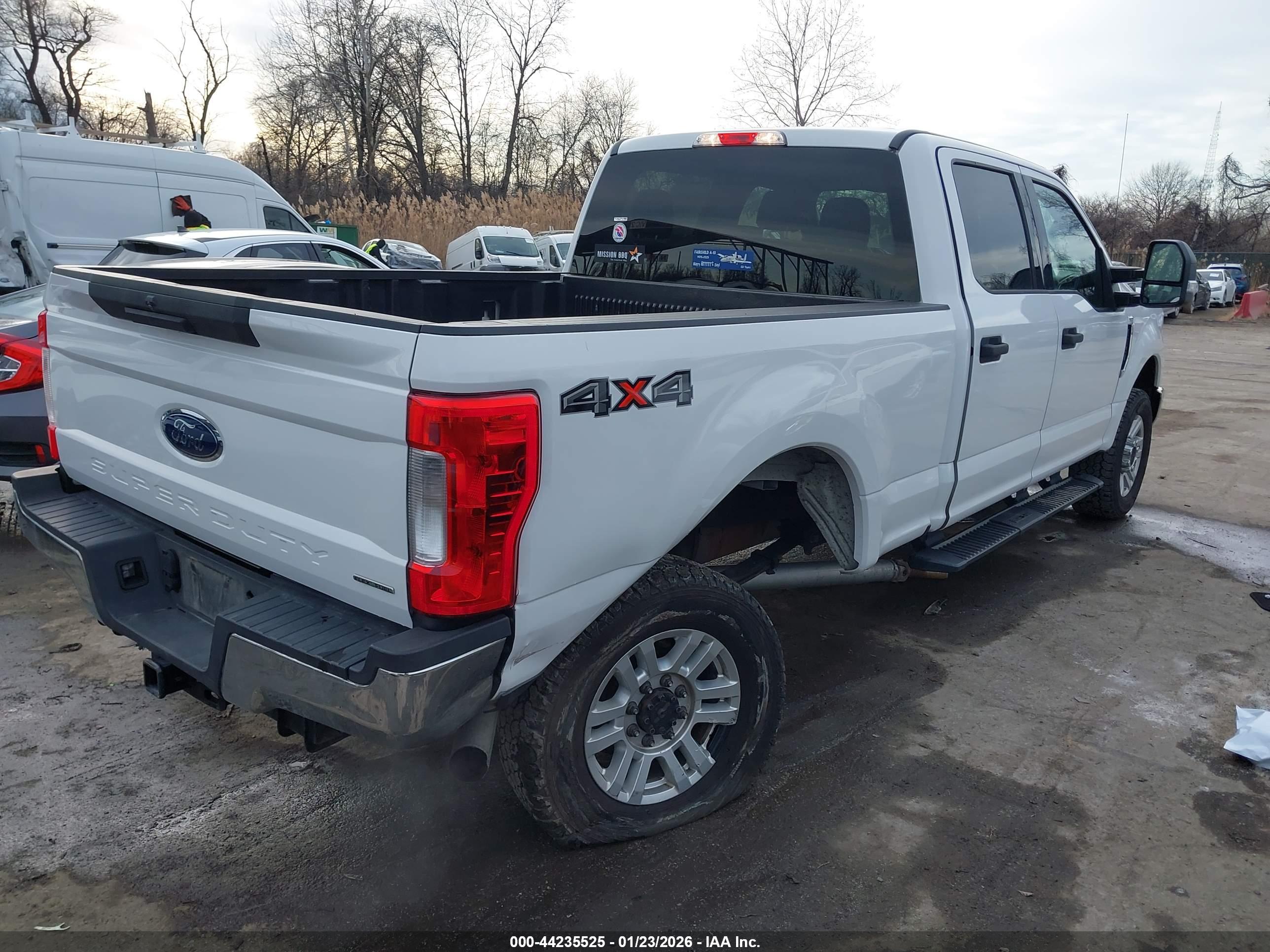 FORD F-250 image 4