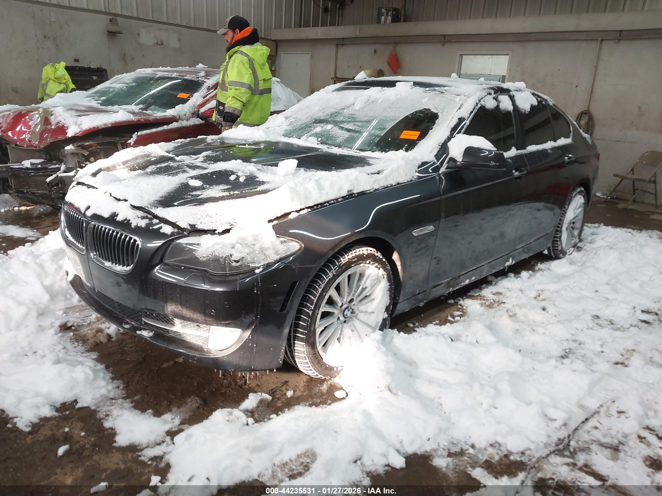BMW 535I image 2