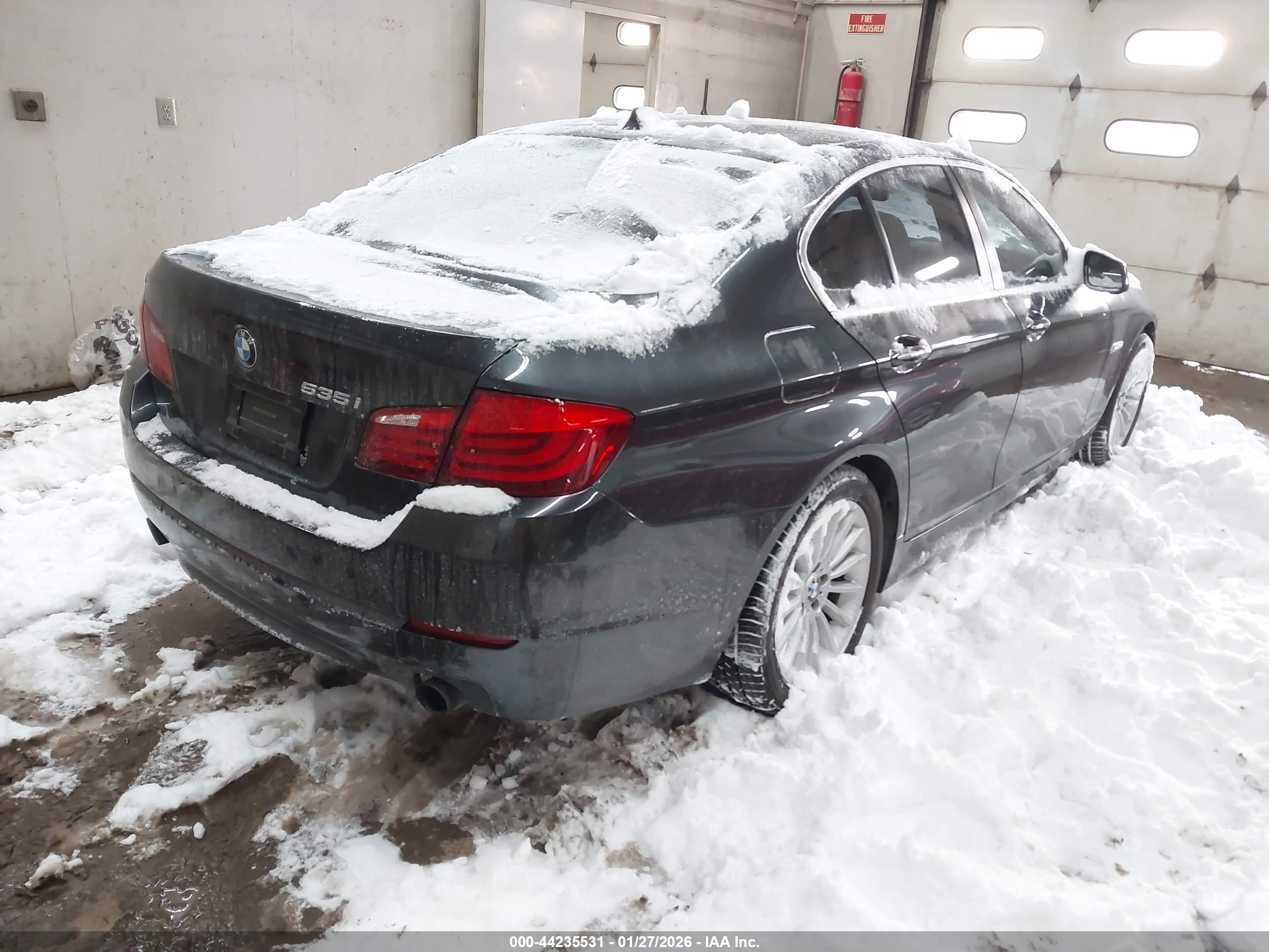 BMW 535I image 4