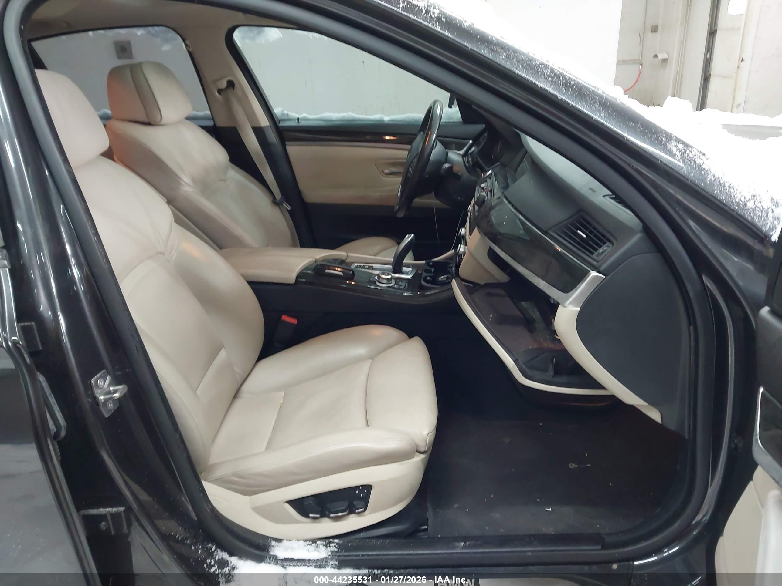 BMW 535I image 5