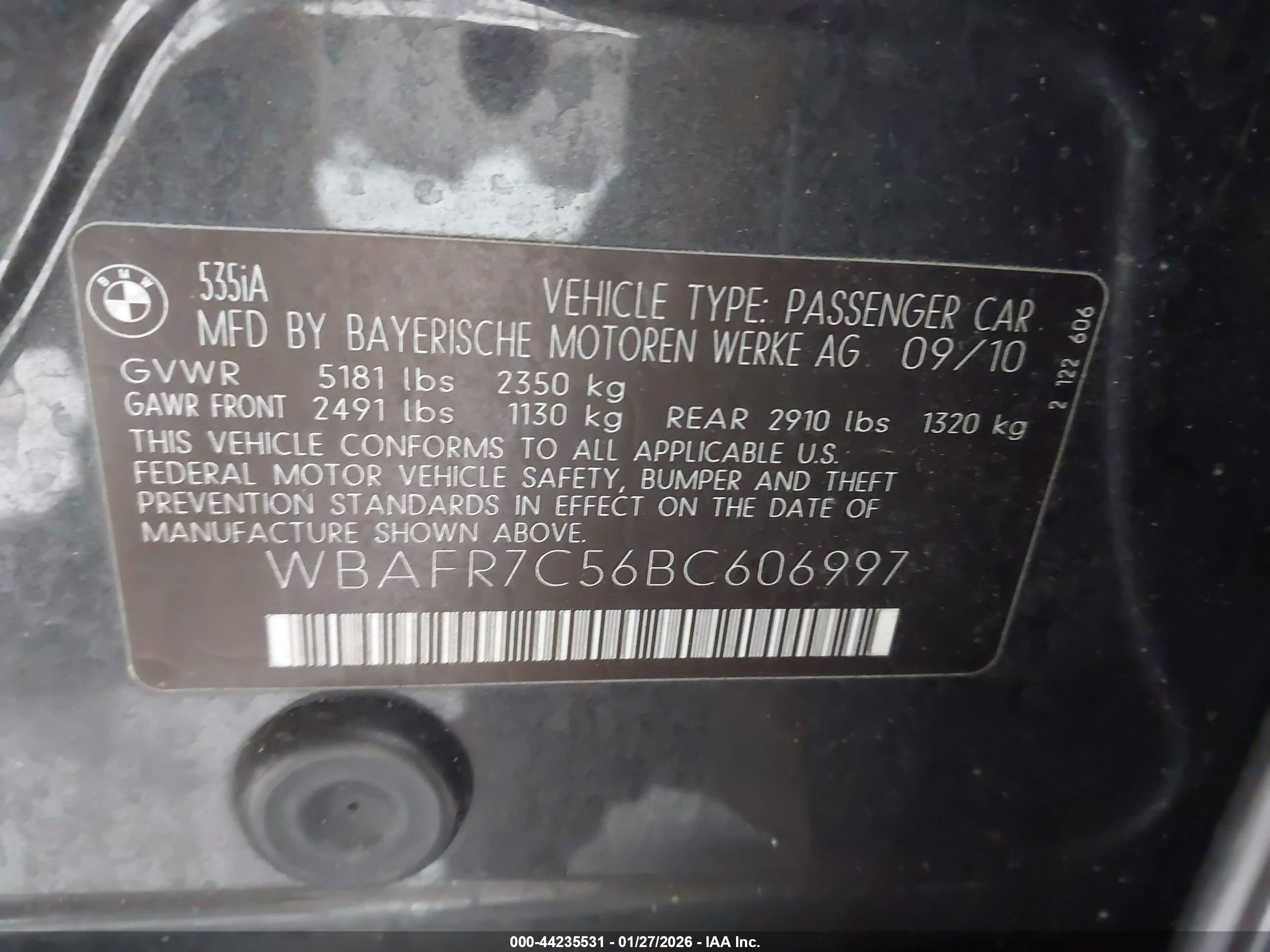 BMW 535I image 9