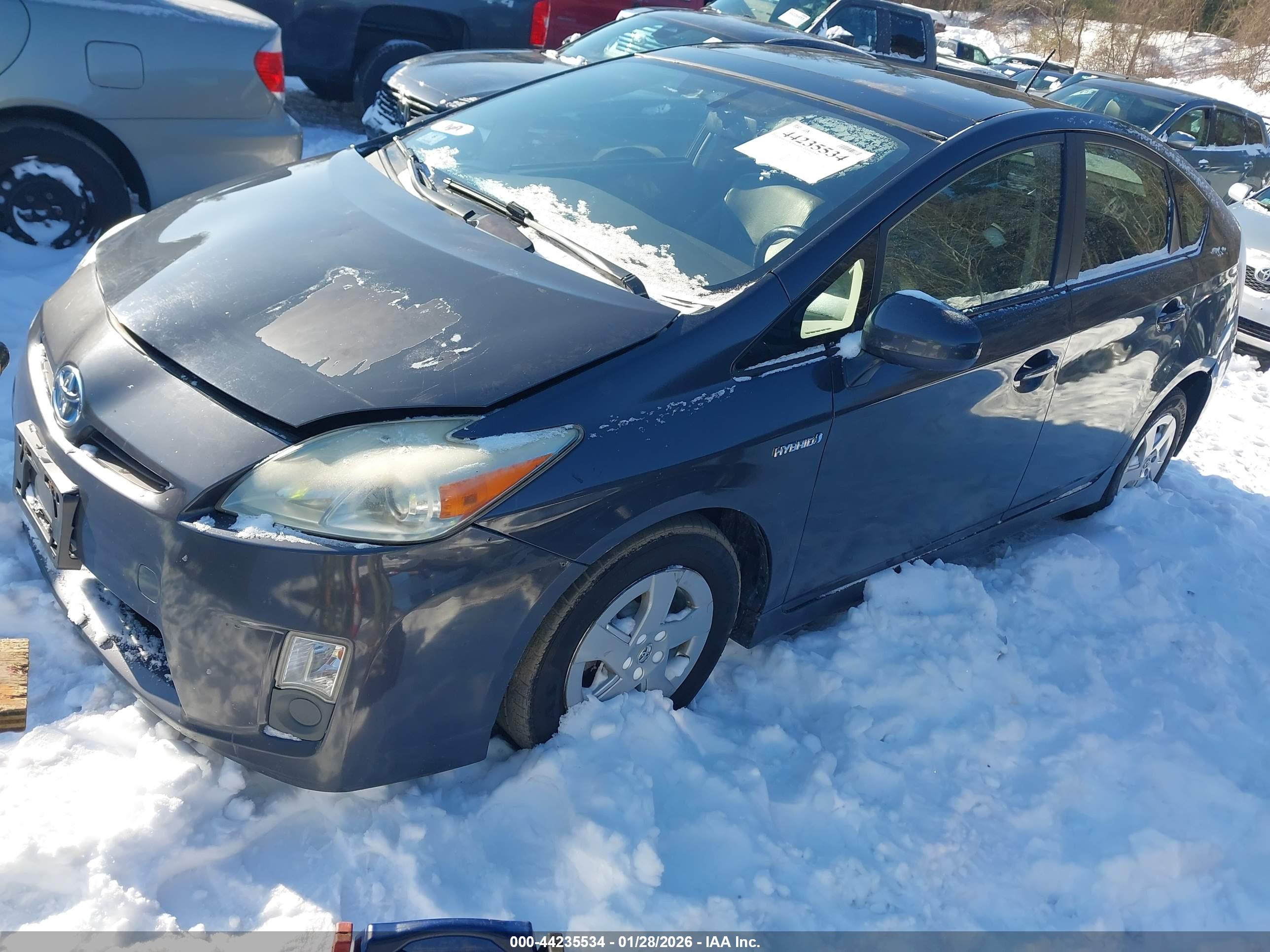 TOYOTA PRIUS image 2
