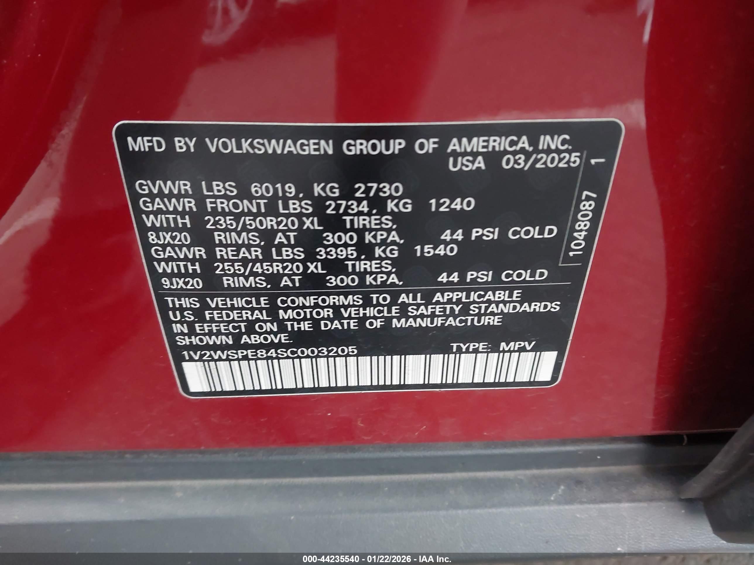 VOLKSWAGEN ID.4 image 9