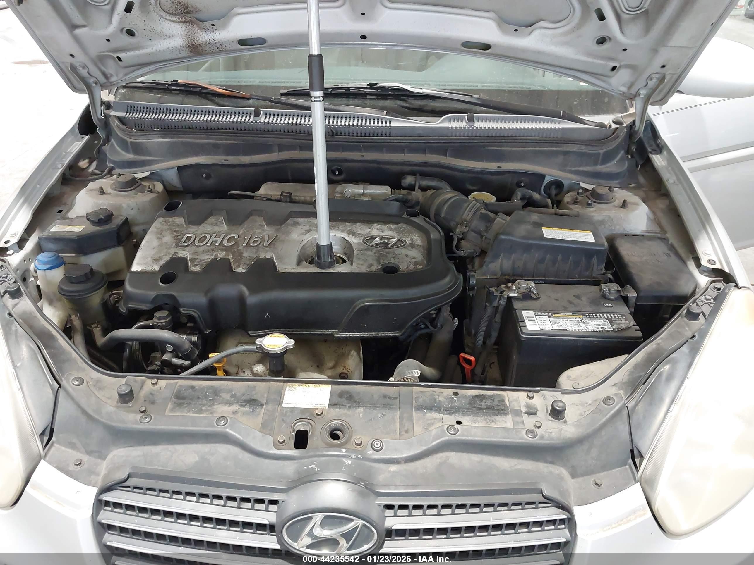 HYUNDAI ACCENT image 10