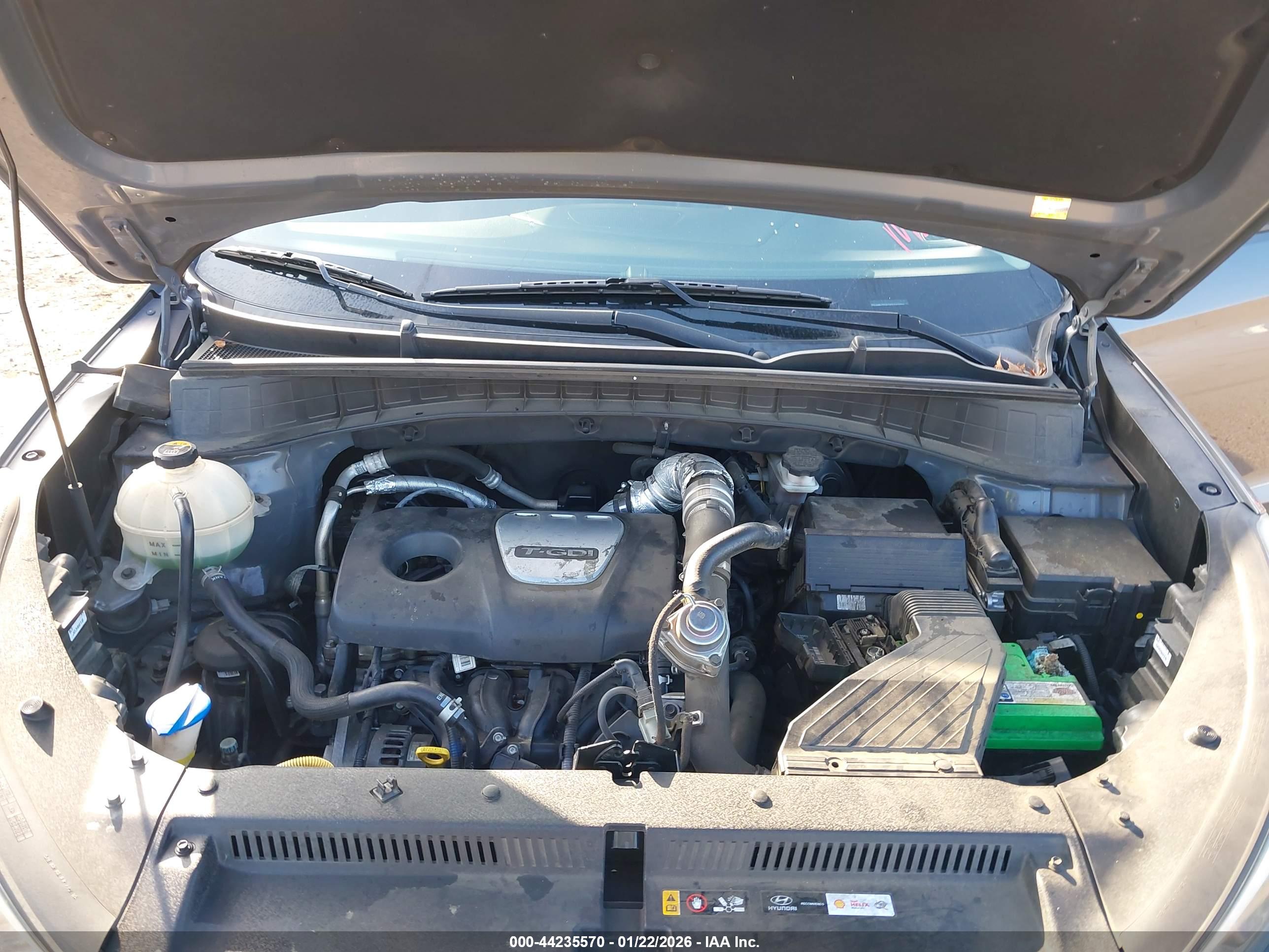 HYUNDAI TUCSON image 10
