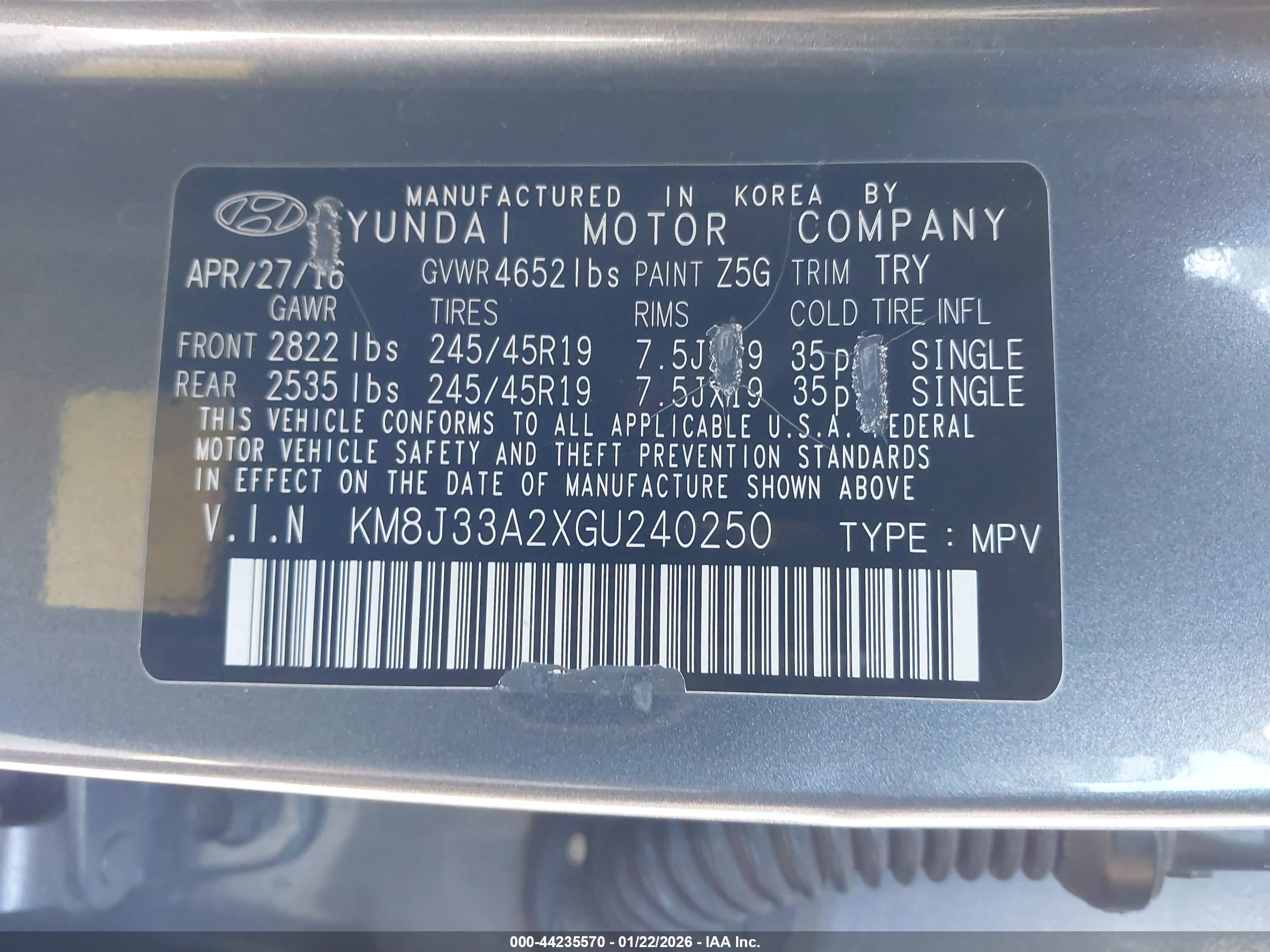 HYUNDAI TUCSON image 9