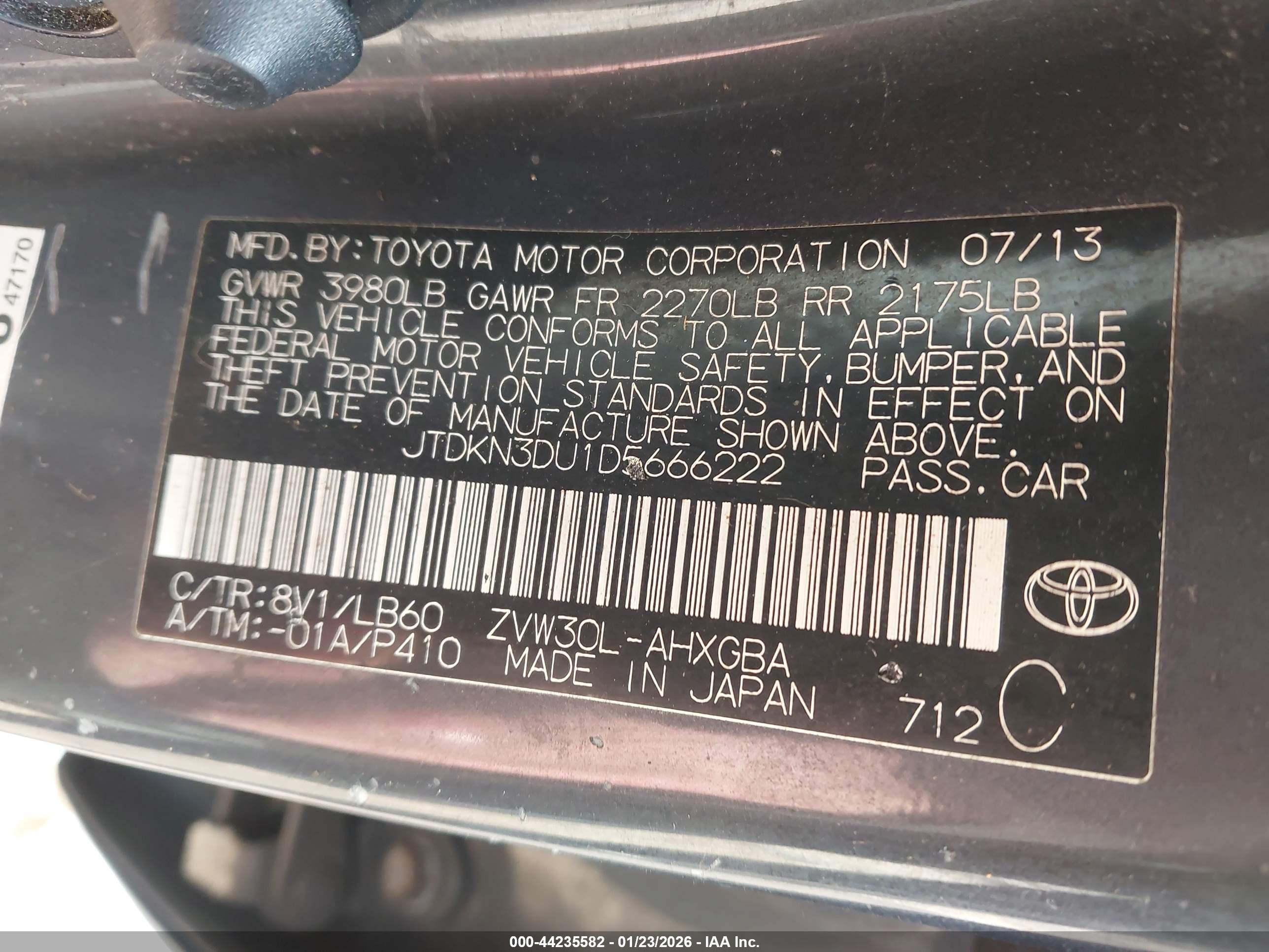 TOYOTA PRIUS image 9