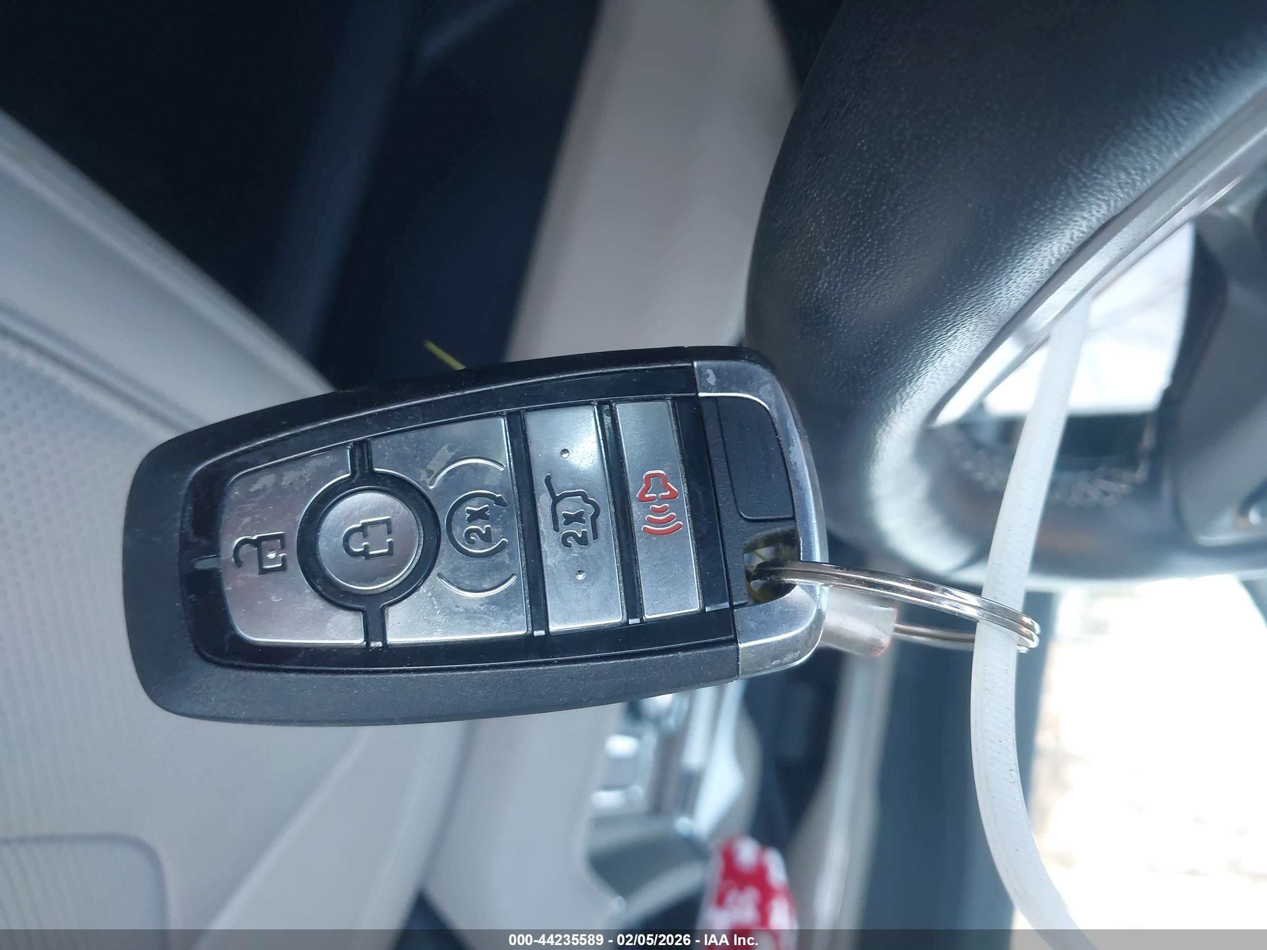 FORD EXPEDITION image 11