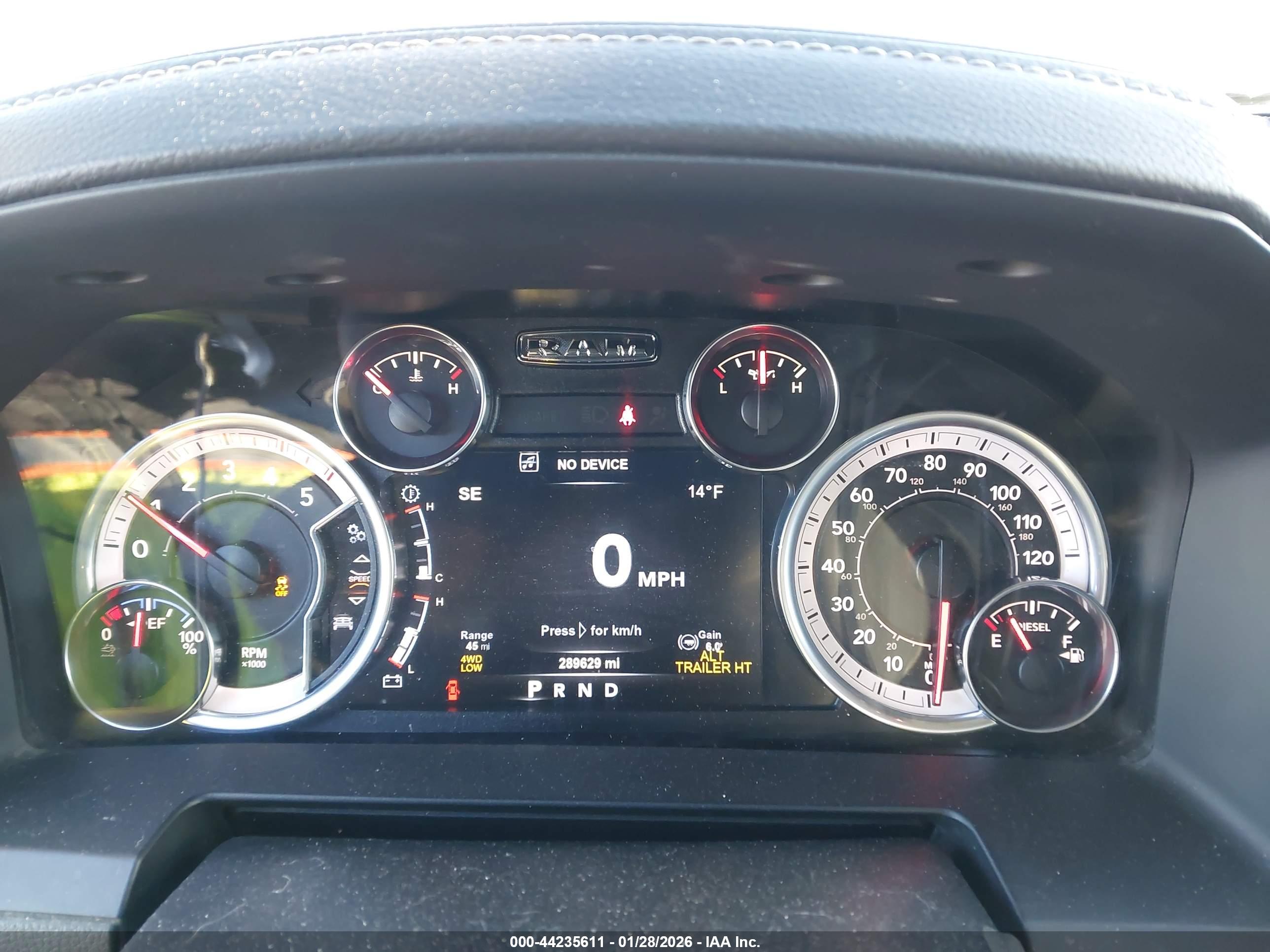 RAM 2500 image 7