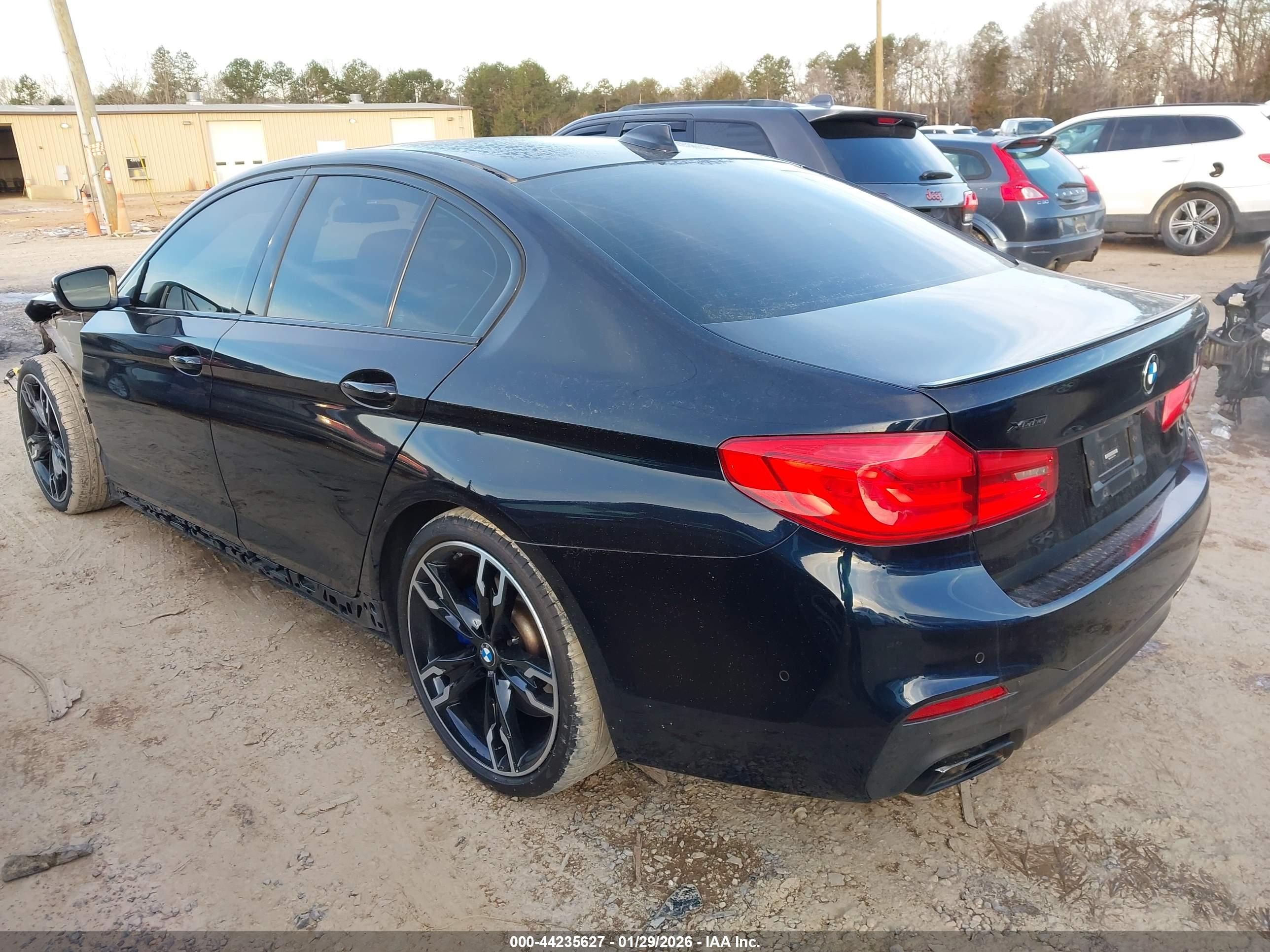 BMW M550I image 3