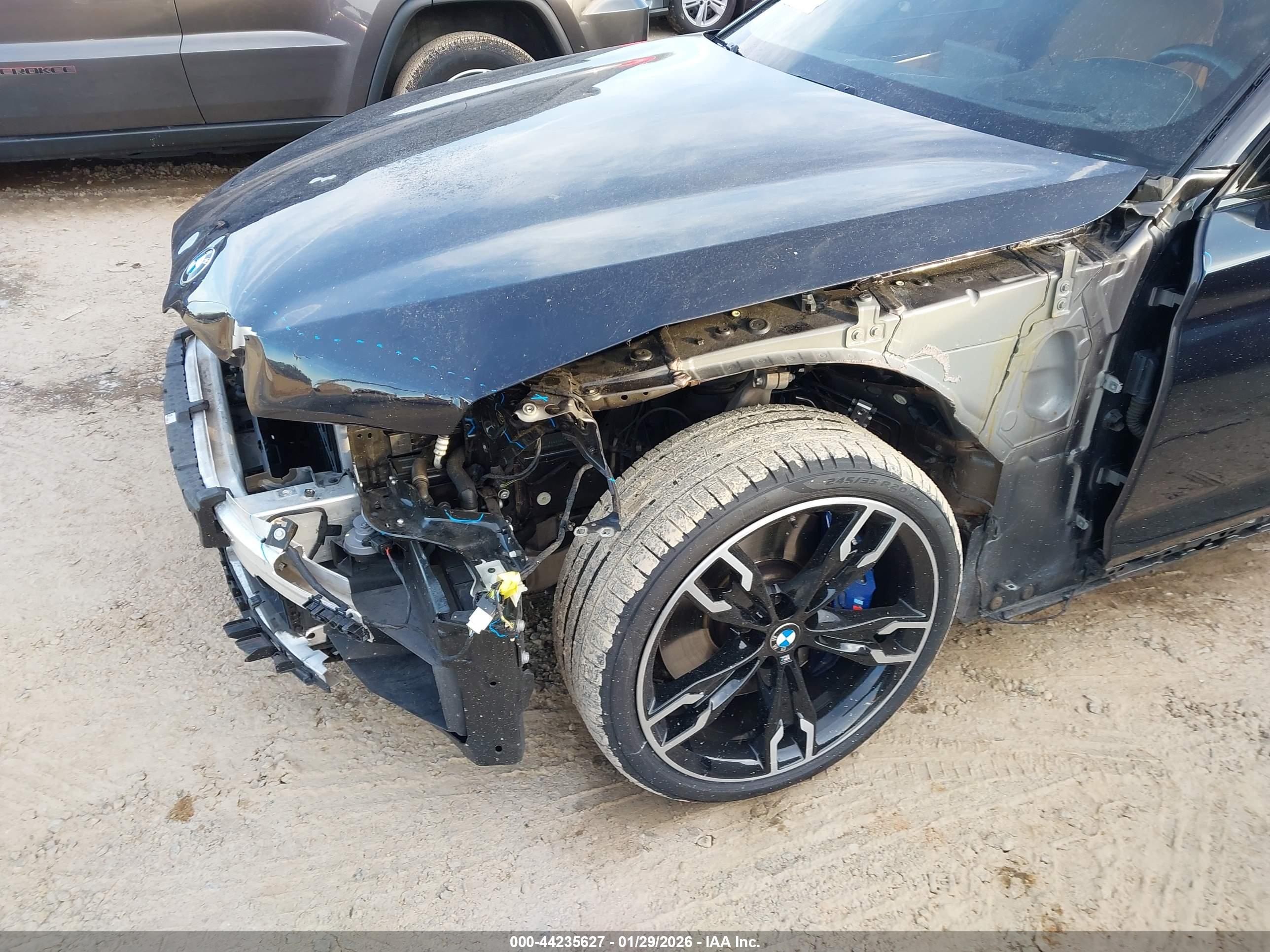 BMW M550I image 6