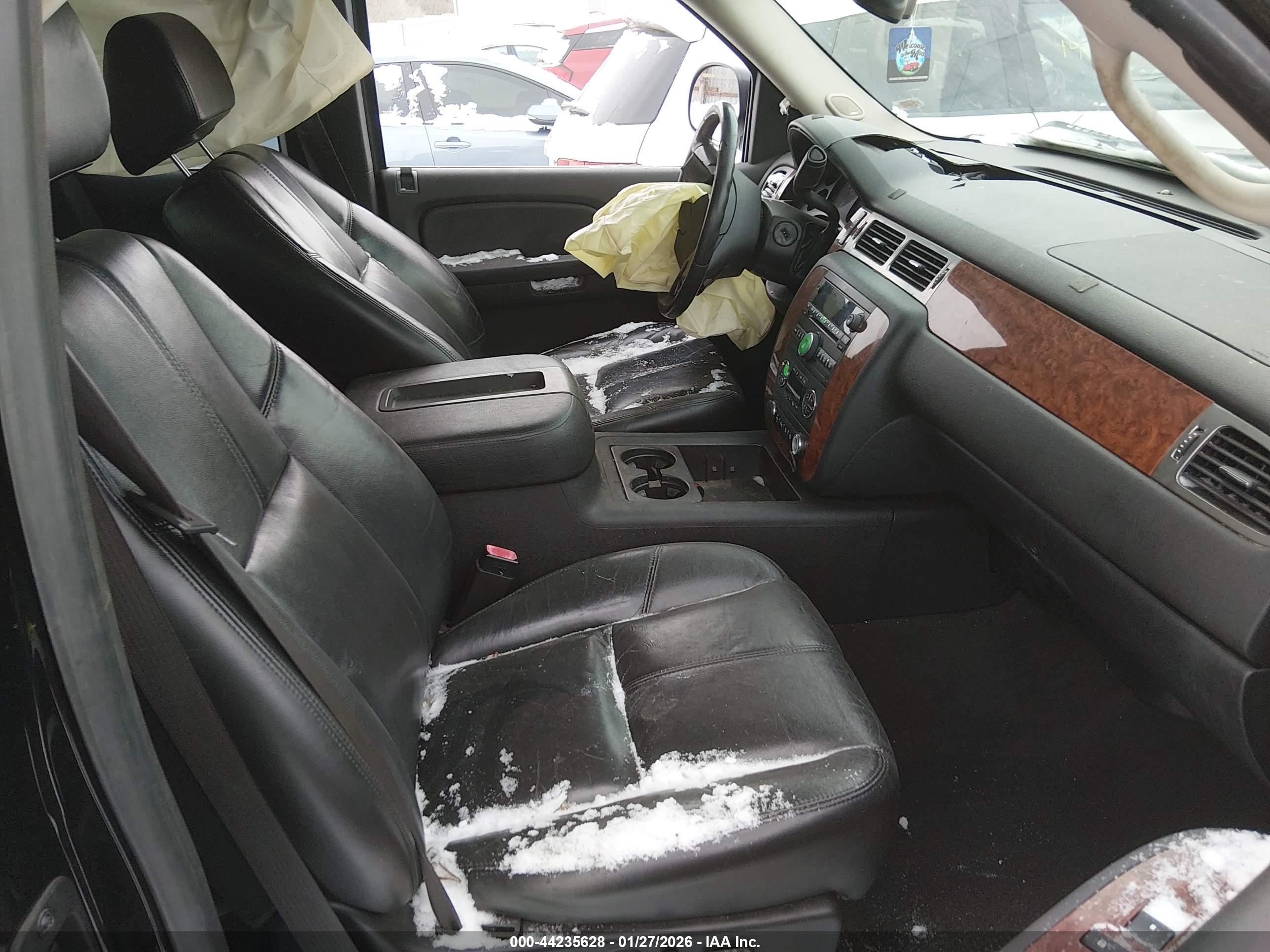 CHEVROLET SILVERADO image 5