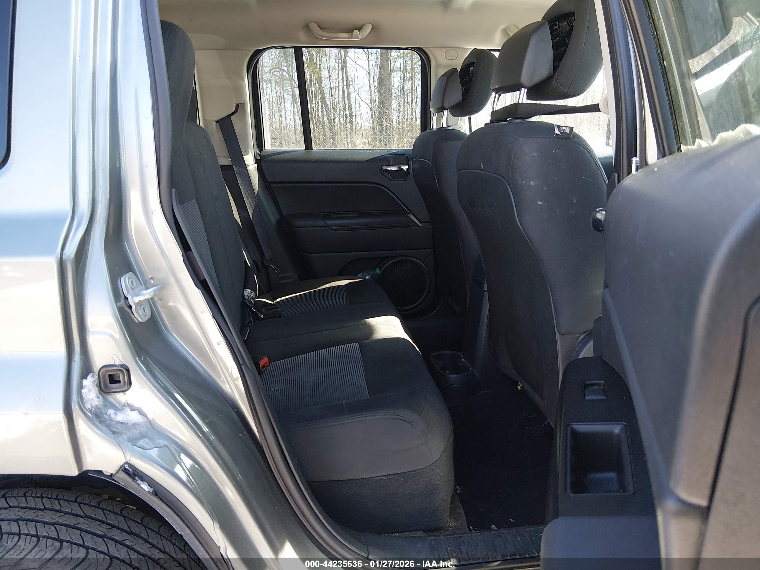 JEEP PATRIOT image 8