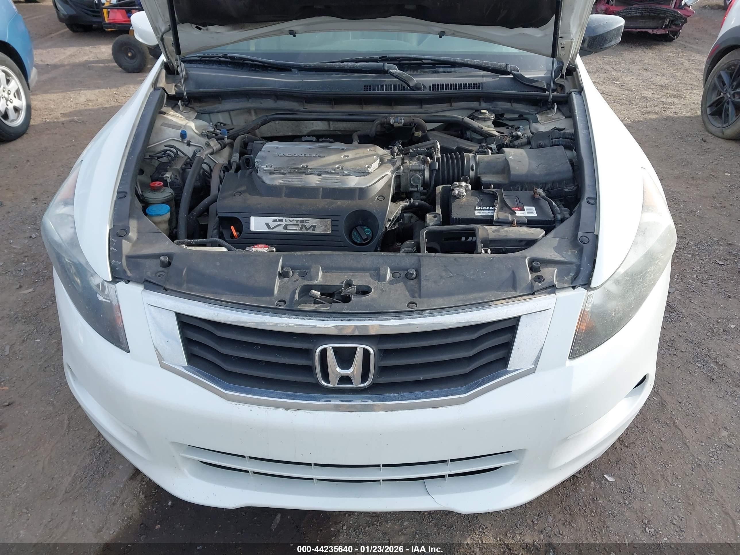 HONDA ACCORD image 6