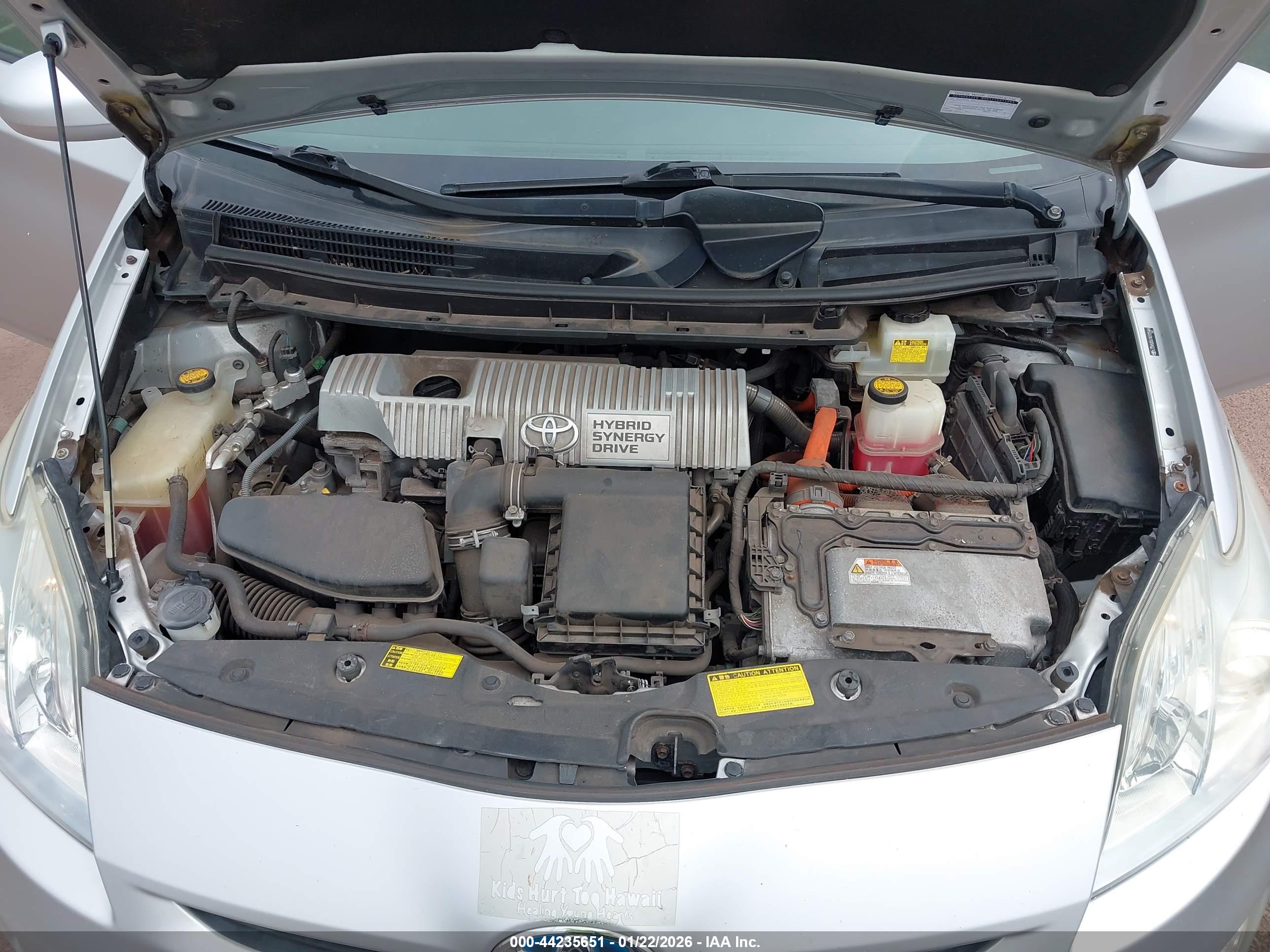 TOYOTA PRIUS image 10