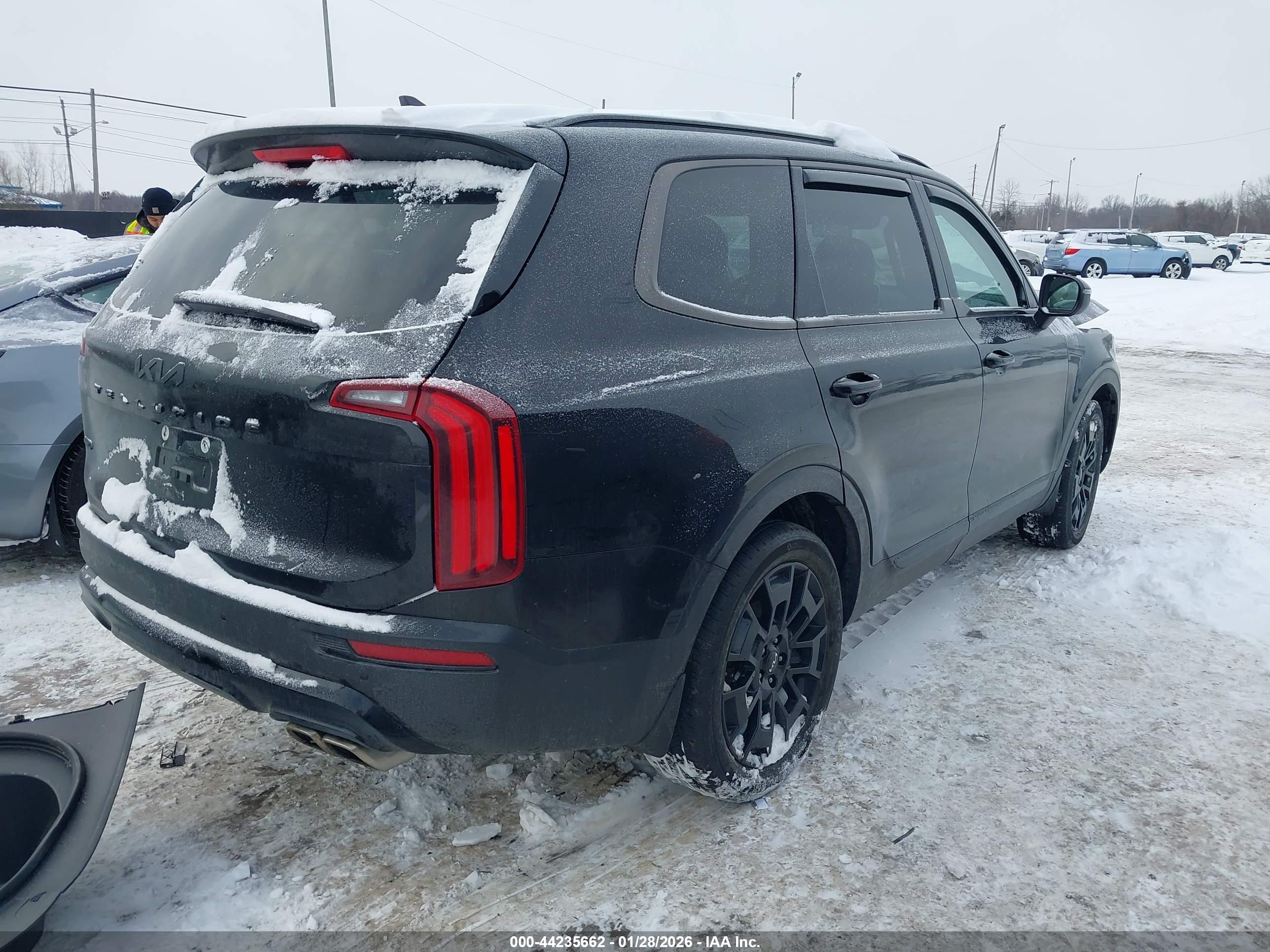 KIA TELLURIDE image 4