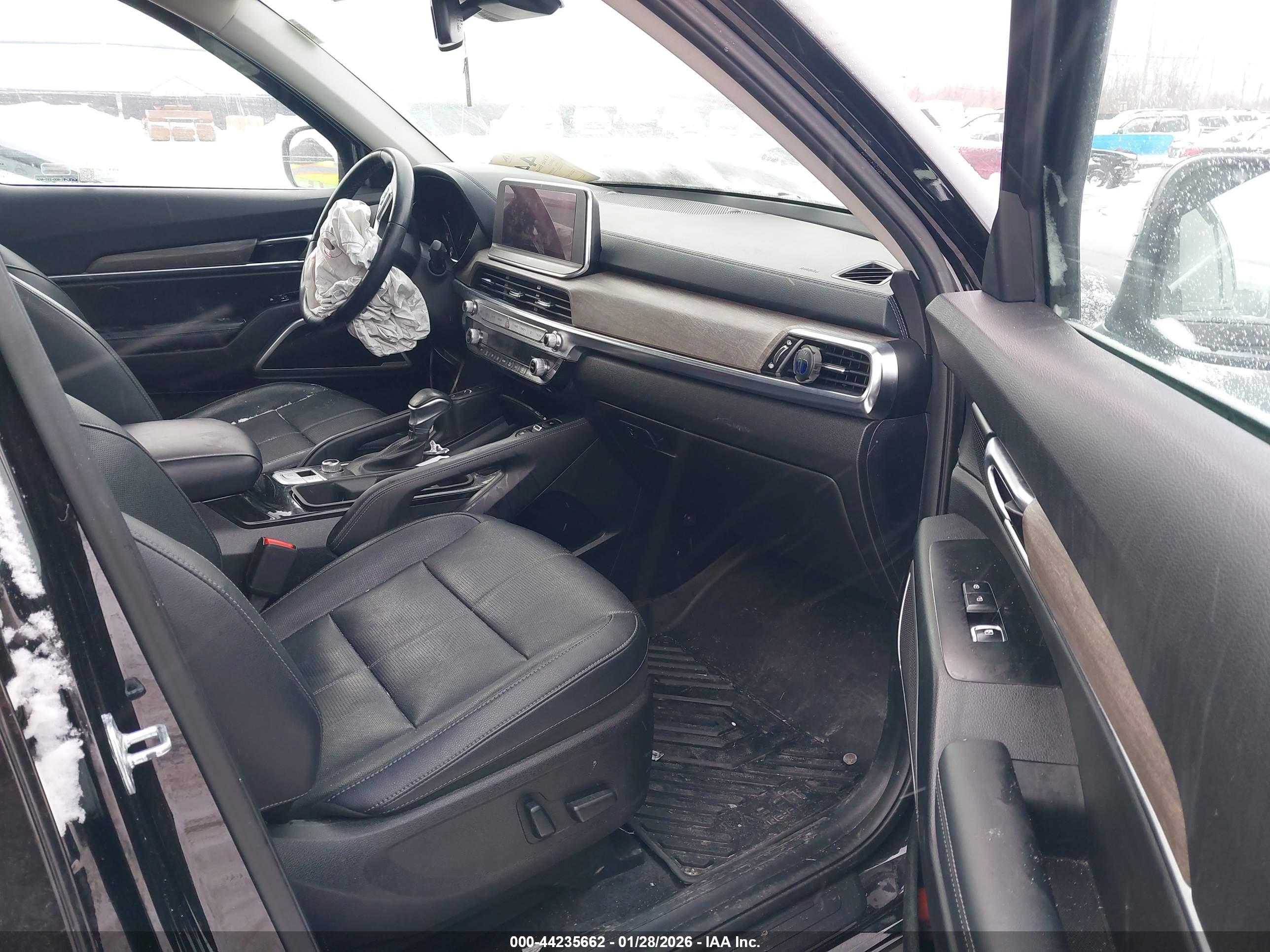KIA TELLURIDE image 5