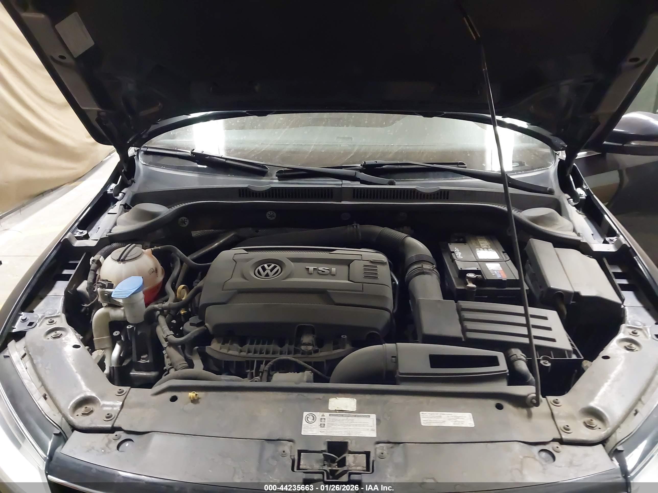 VOLKSWAGEN JETTA image 10