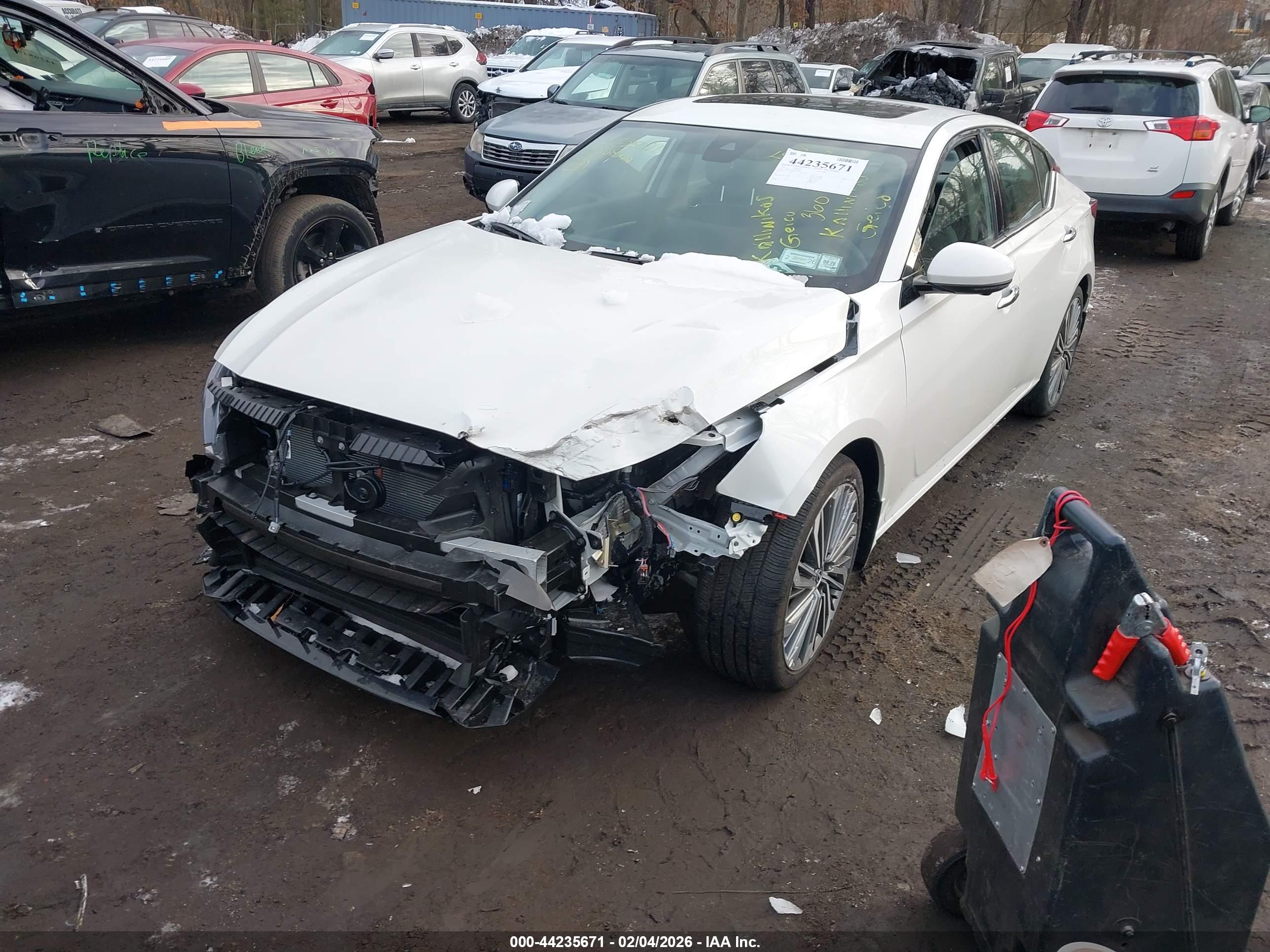 NISSAN ALTIMA image 6