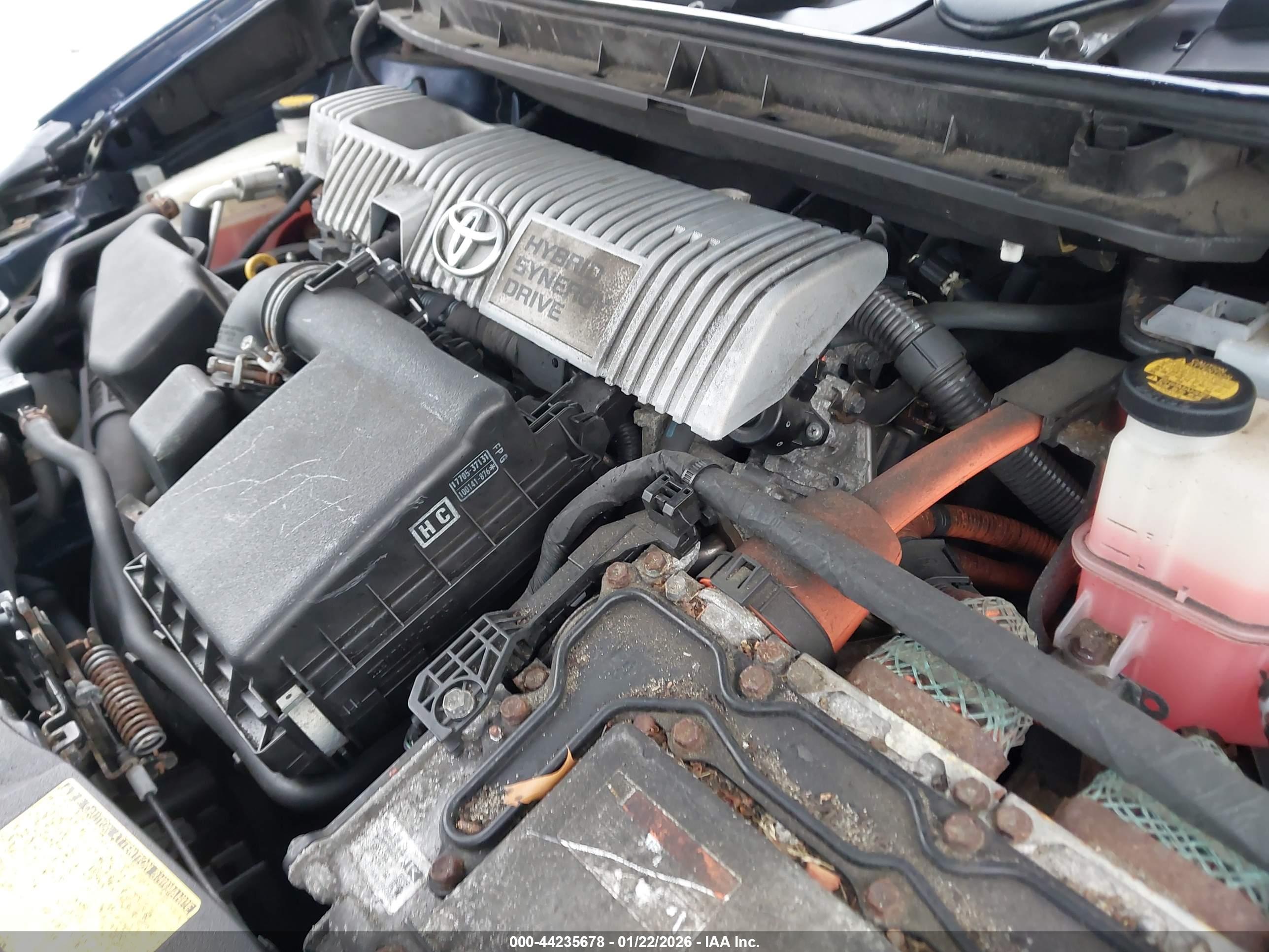 TOYOTA PRIUS image 10