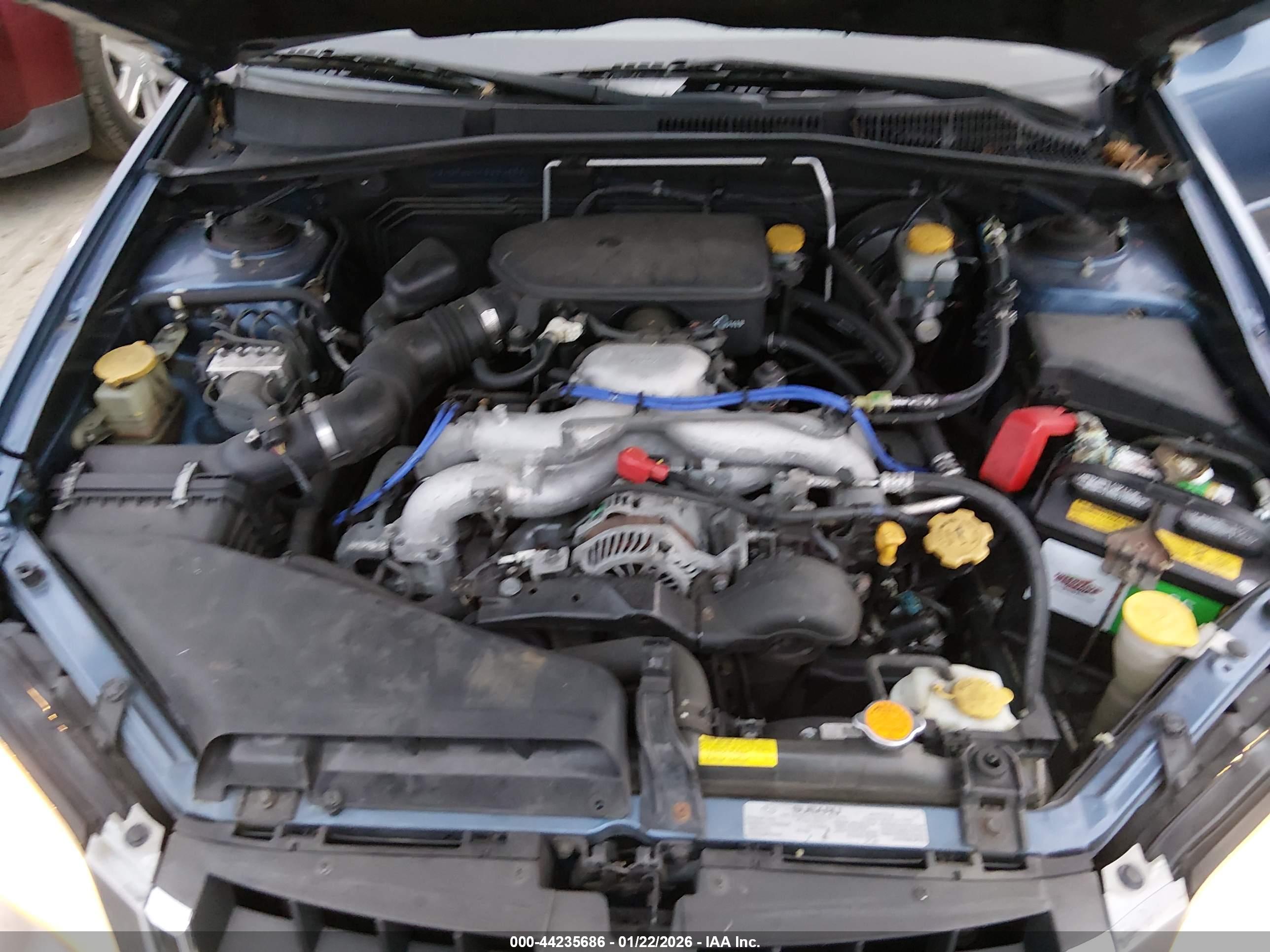 SUBARU OUTBACK image 10