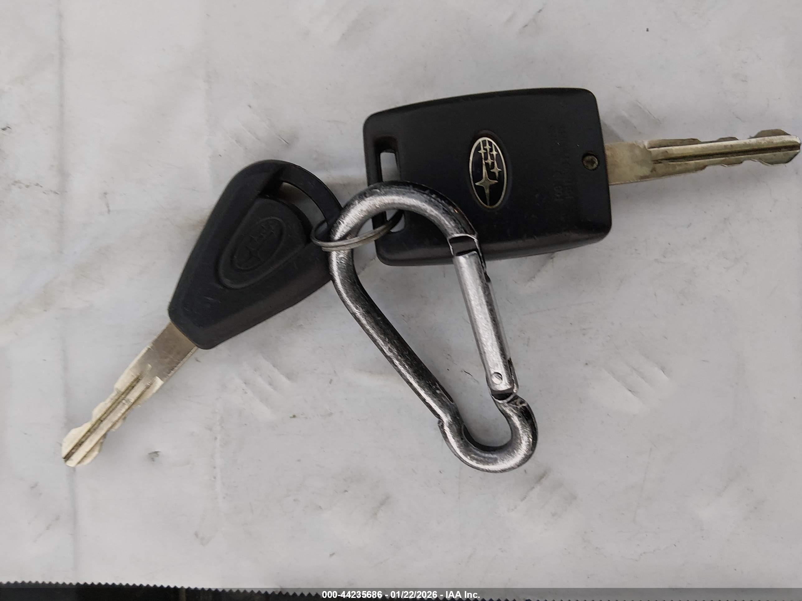 SUBARU OUTBACK image 11