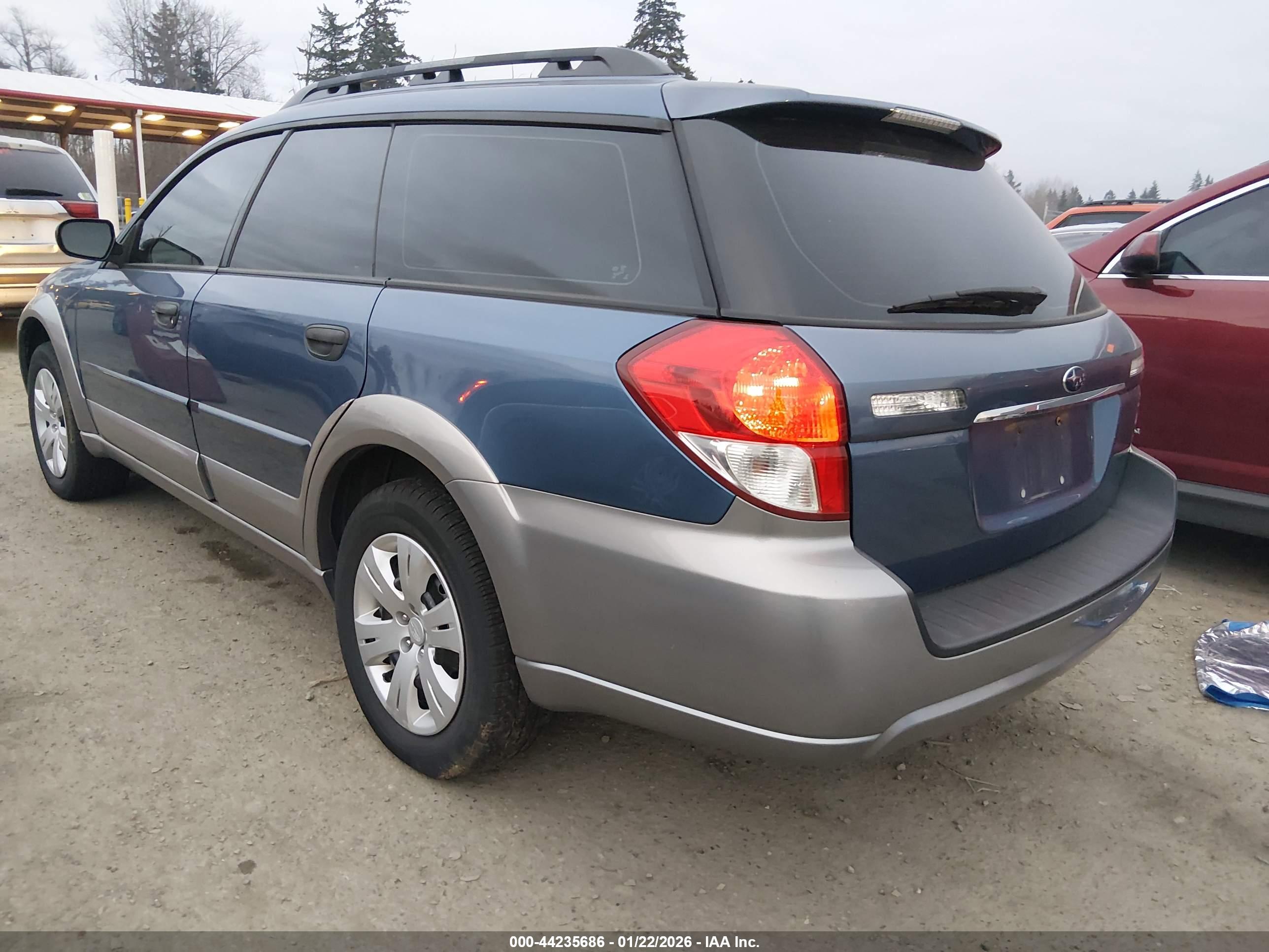 SUBARU OUTBACK image 3