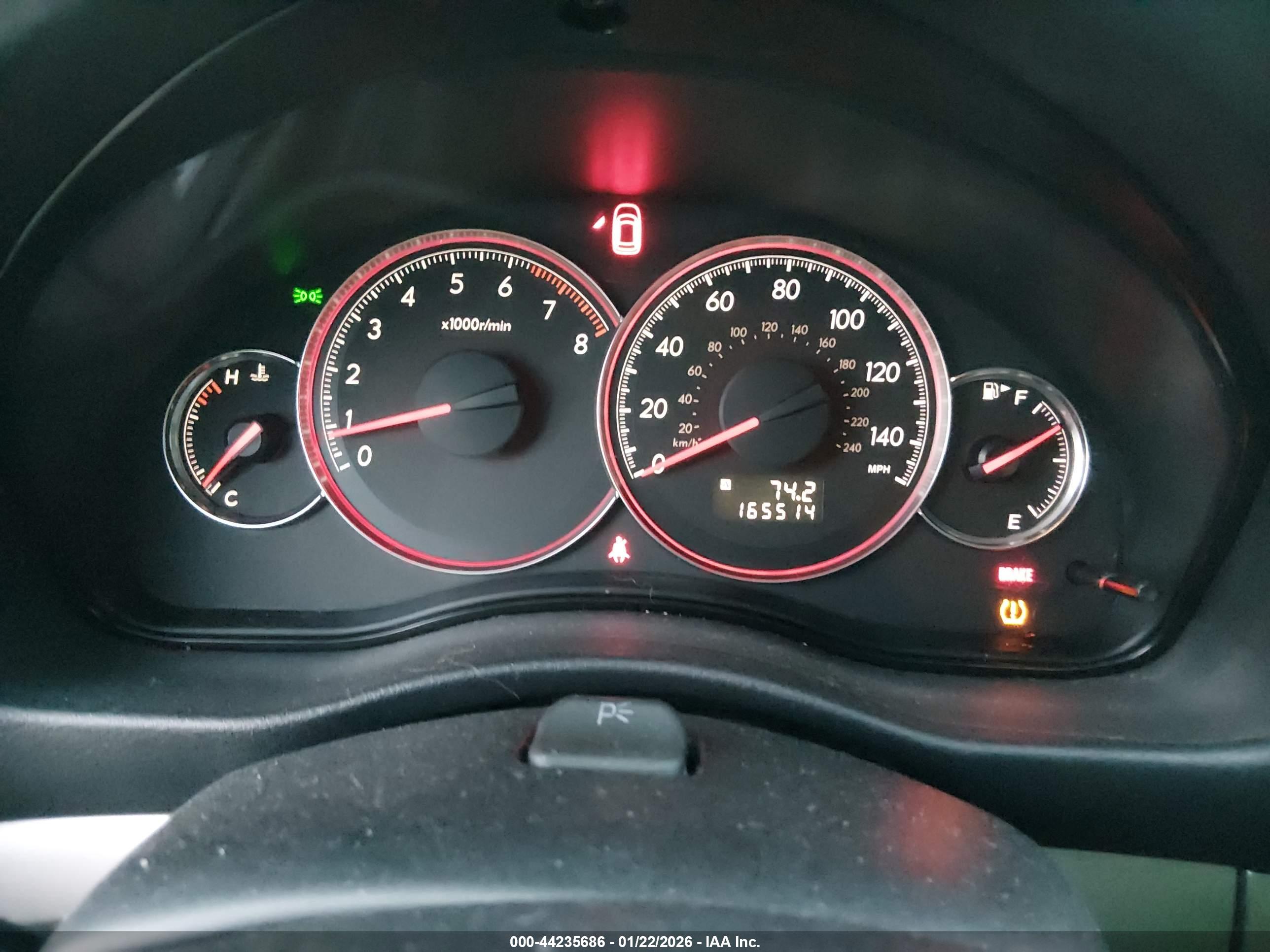 SUBARU OUTBACK image 7