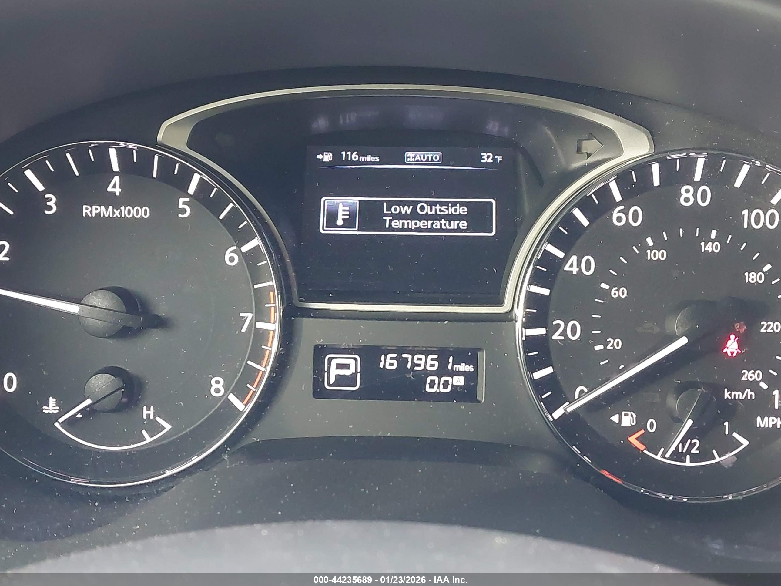 NISSAN PATHFINDER image 7
