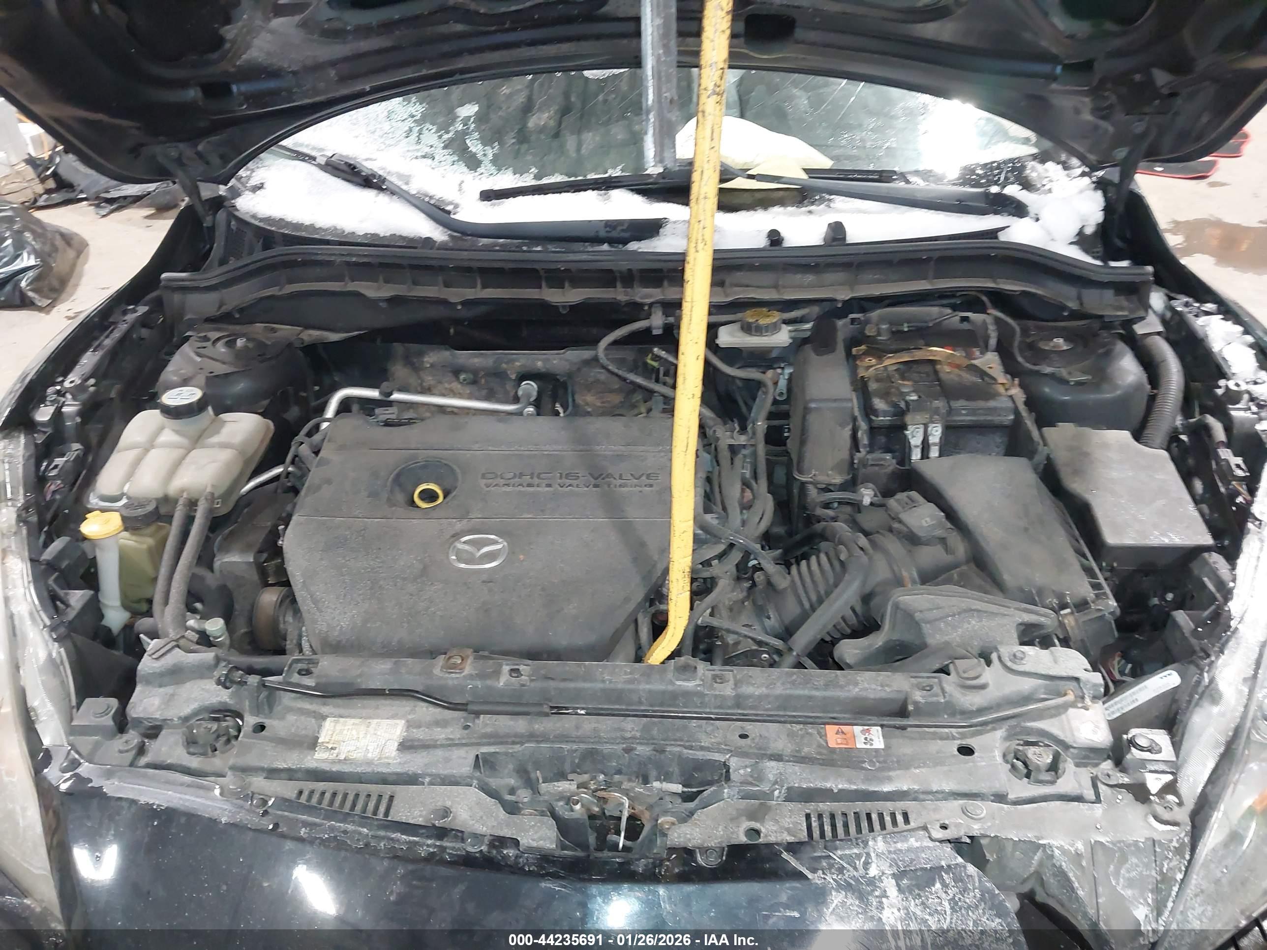 MAZDA MAZDA3 image 10