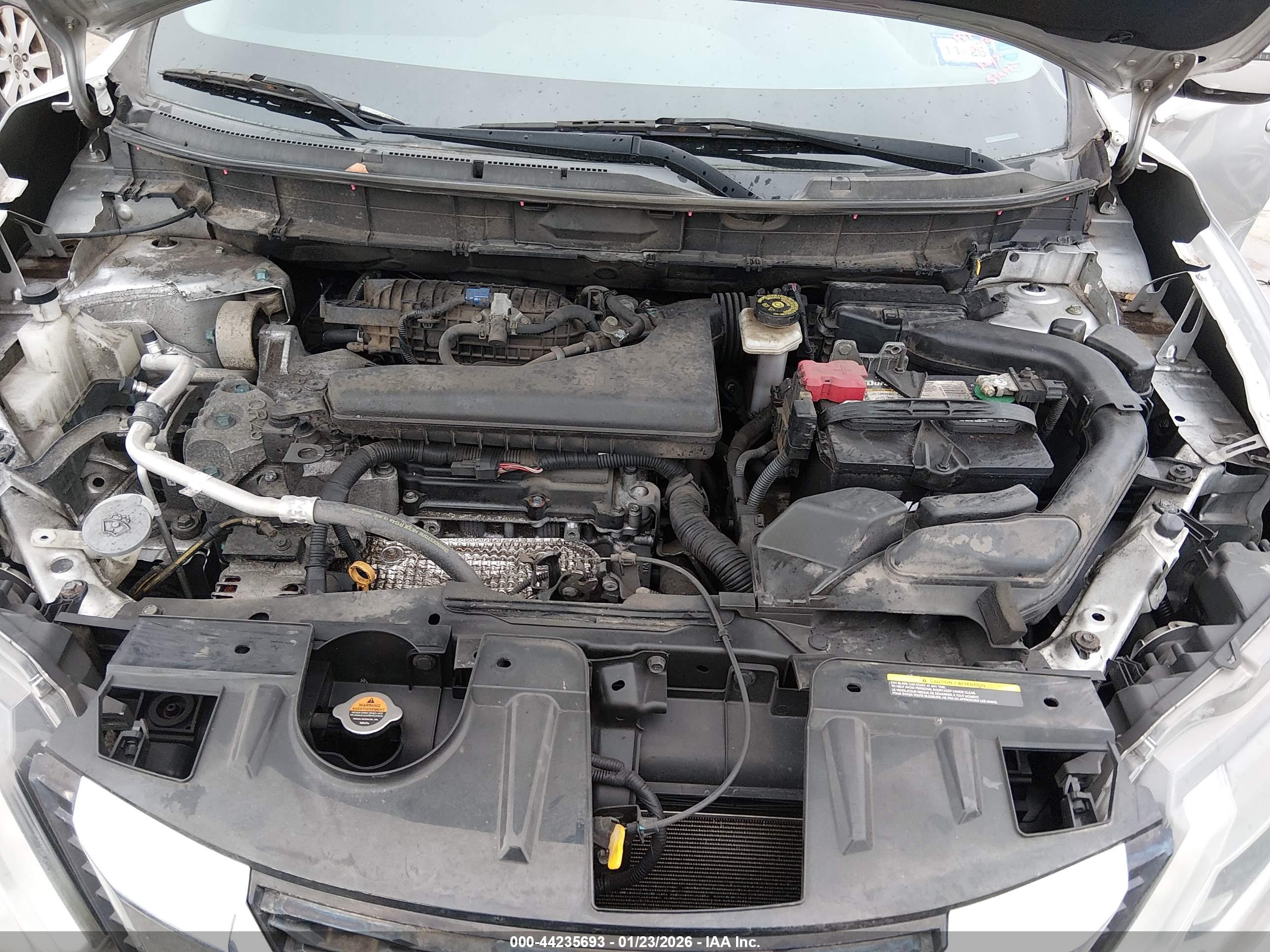 NISSAN ROGUE image 10