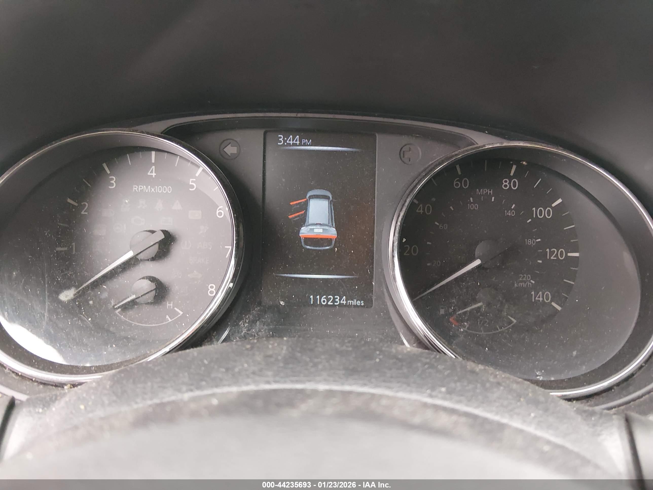 NISSAN ROGUE image 7