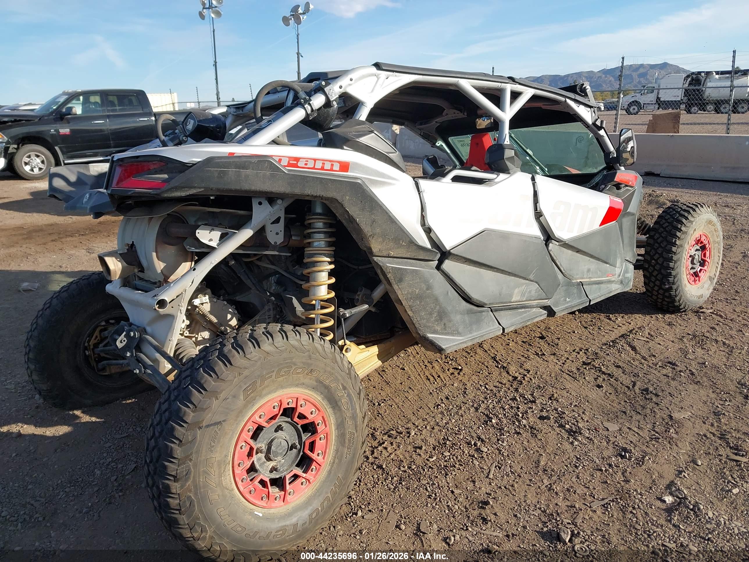 CAN-AM MAVERICK image 4