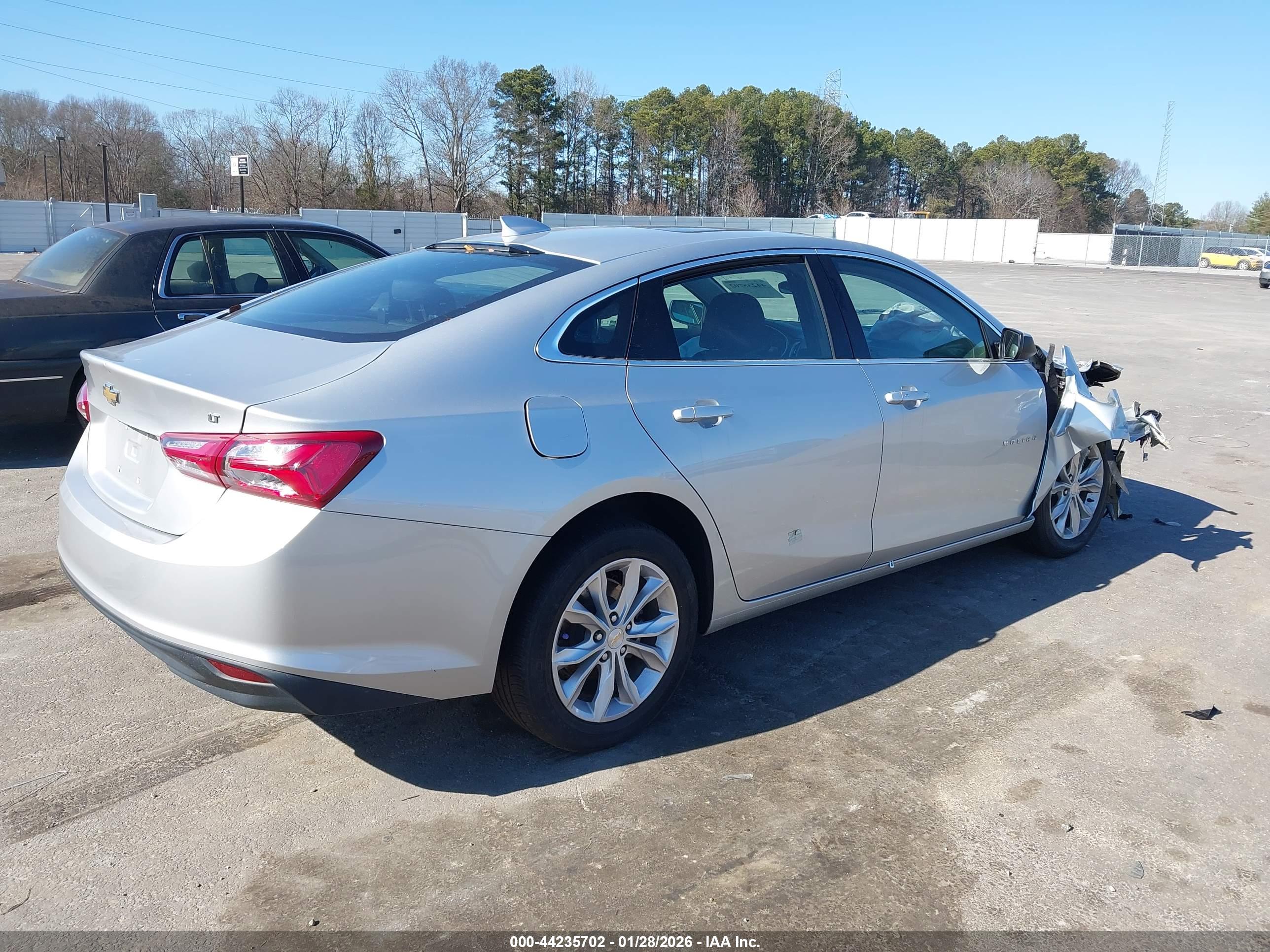 CHEVROLET MALIBU image 4