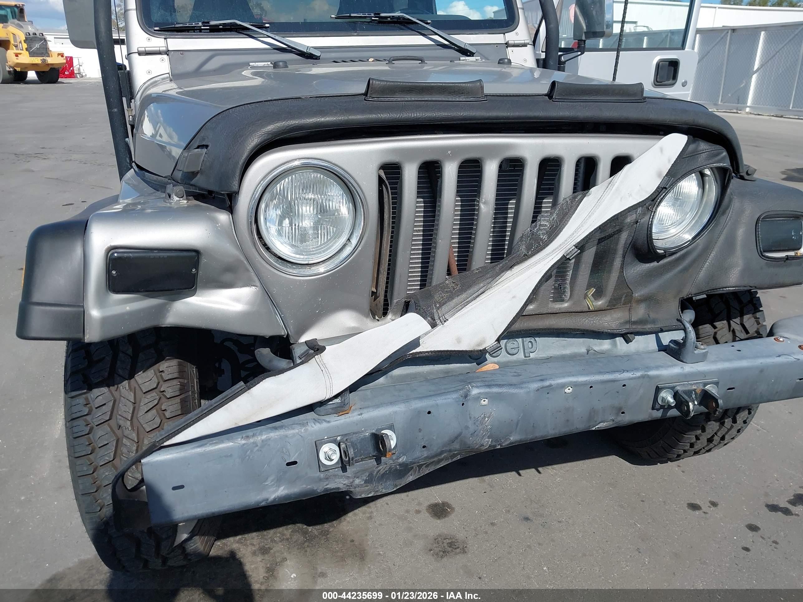 JEEP WRANGLER image 6