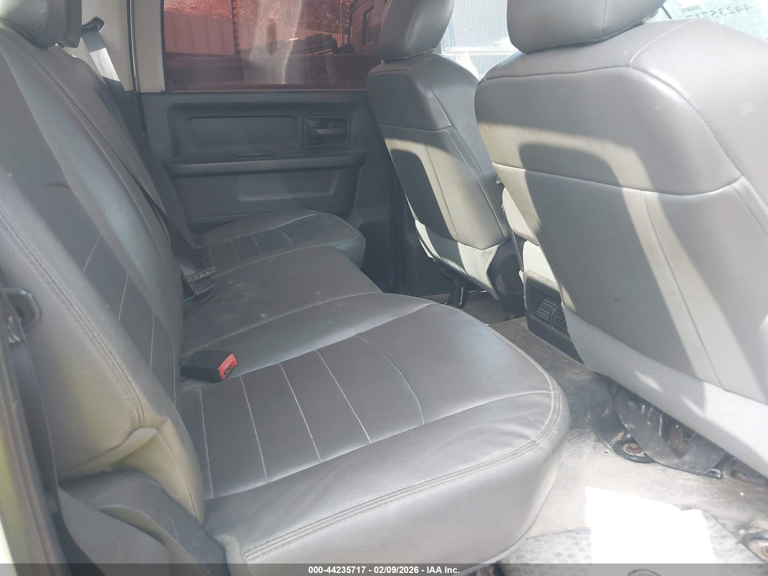 RAM 2500 image 8