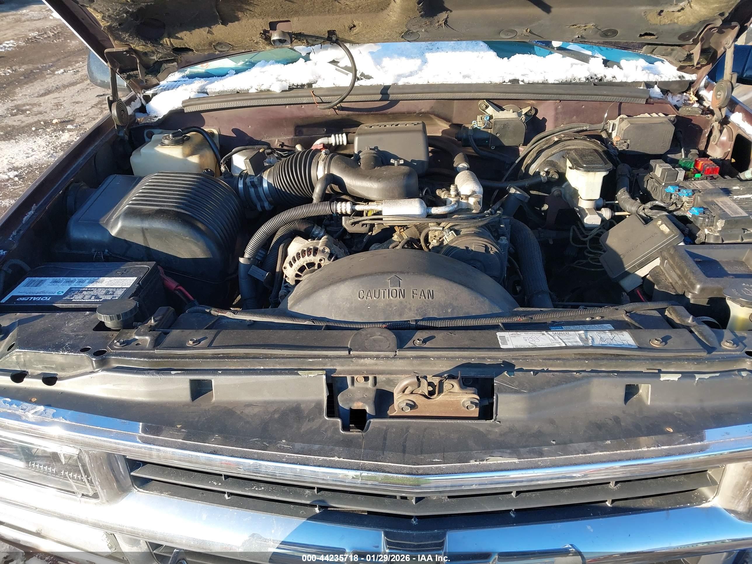 CHEVROLET SUBURBAN image 10