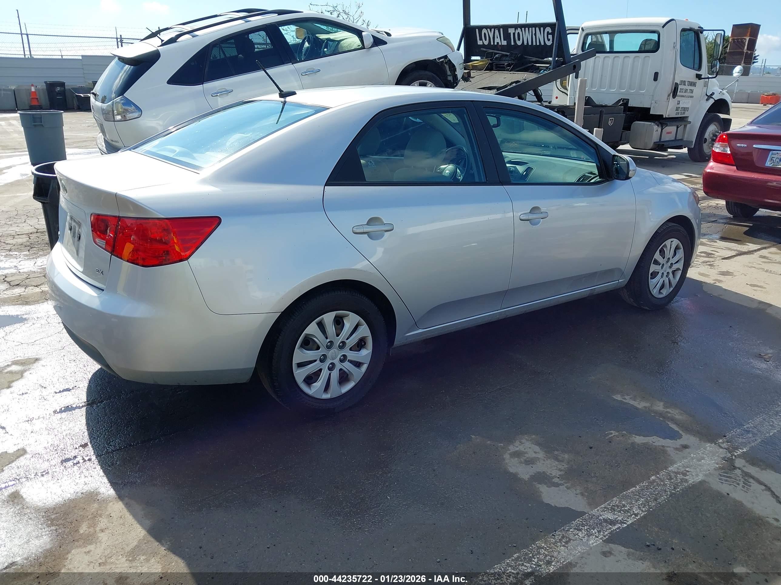 KIA FORTE image 4