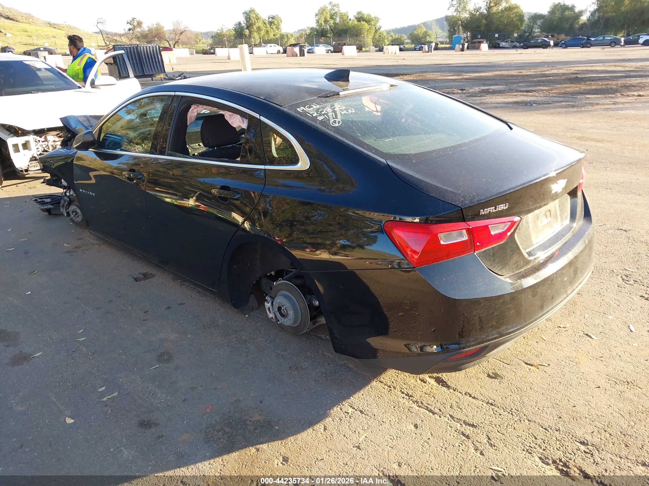 CHEVROLET MALIBU image 3