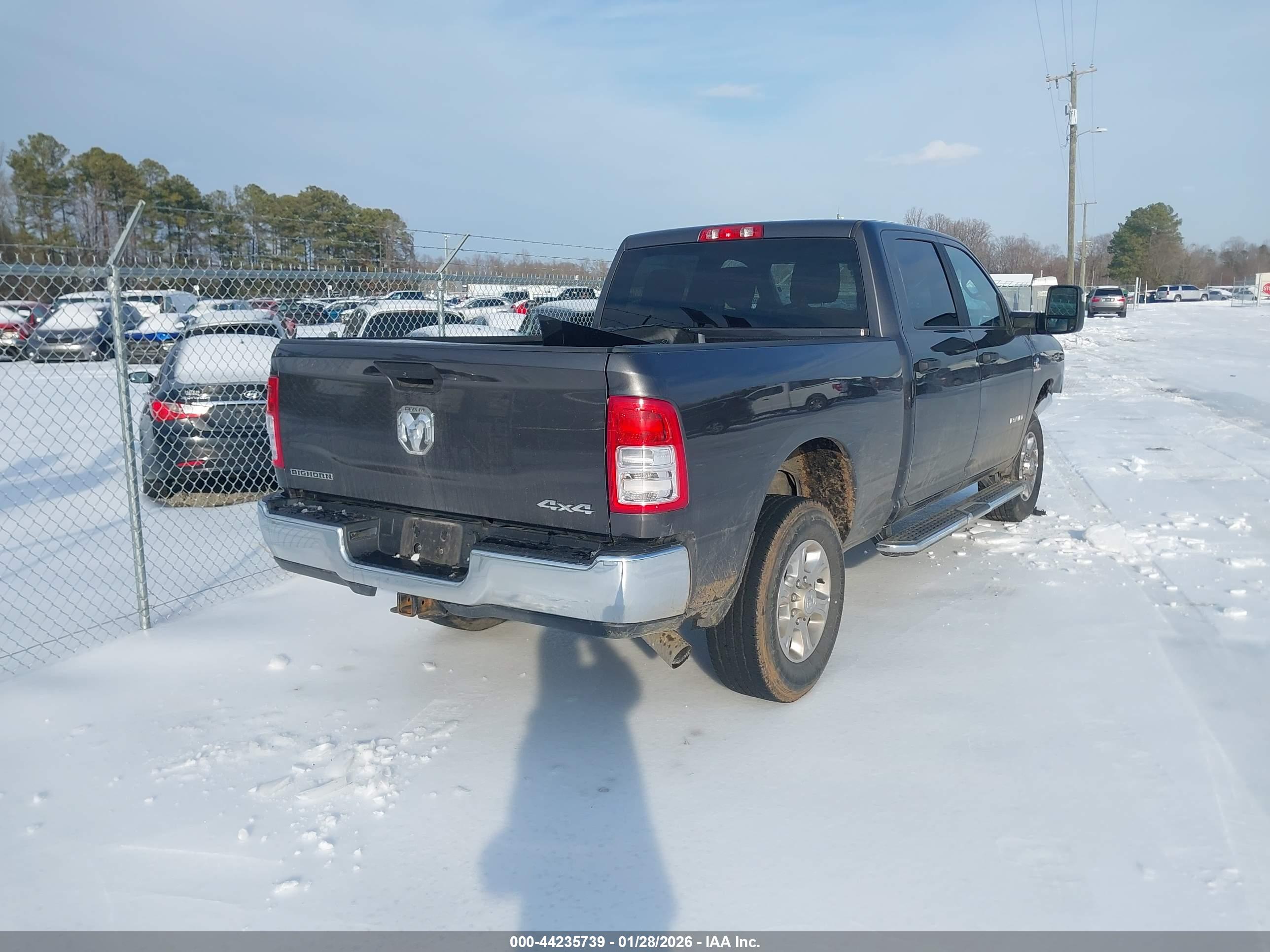 RAM 2500 image 4