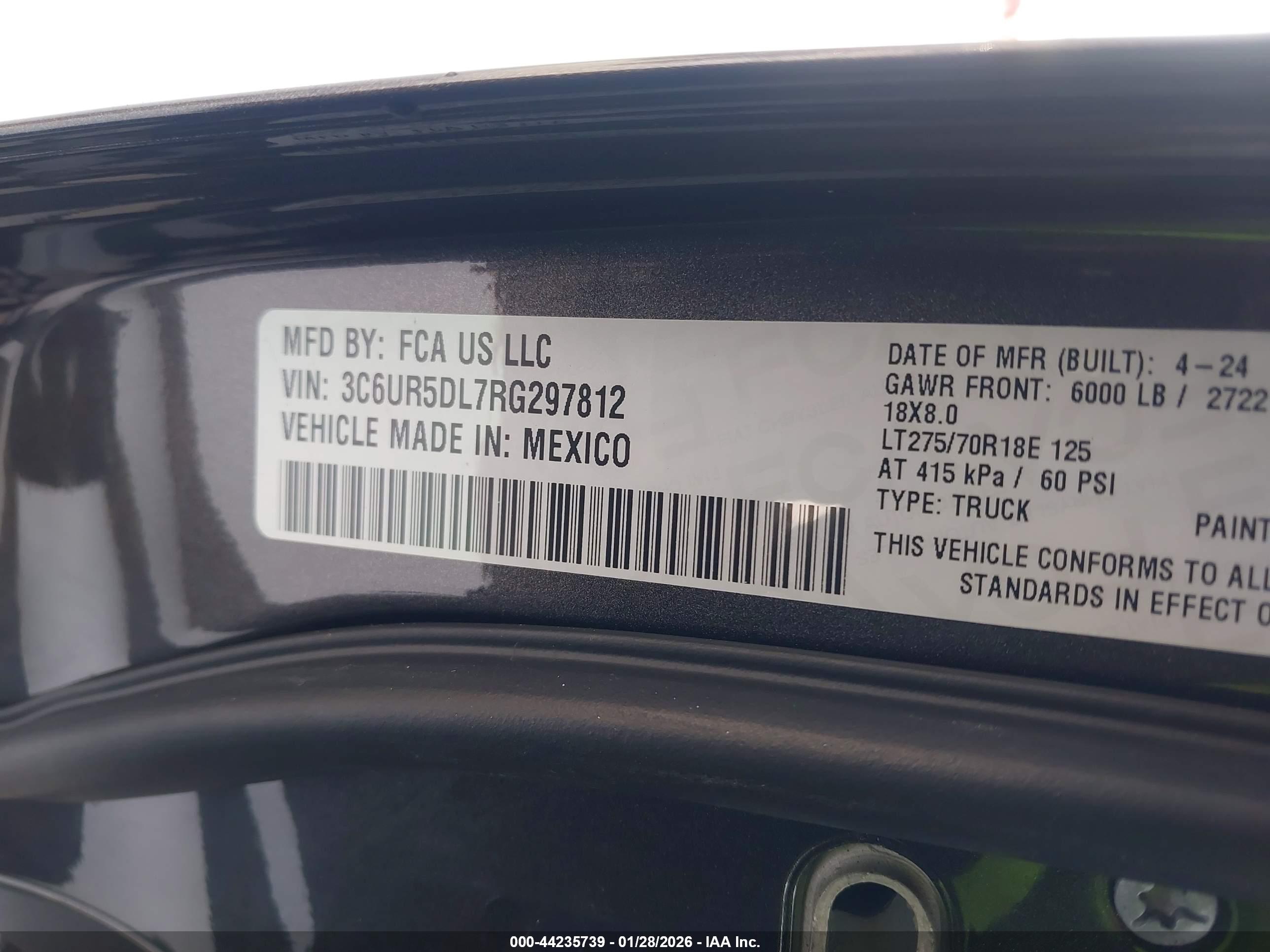RAM 2500 image 9