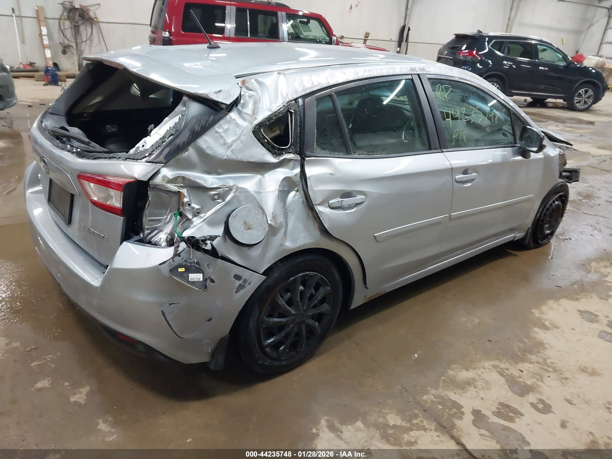 SUBARU IMPREZA image 4